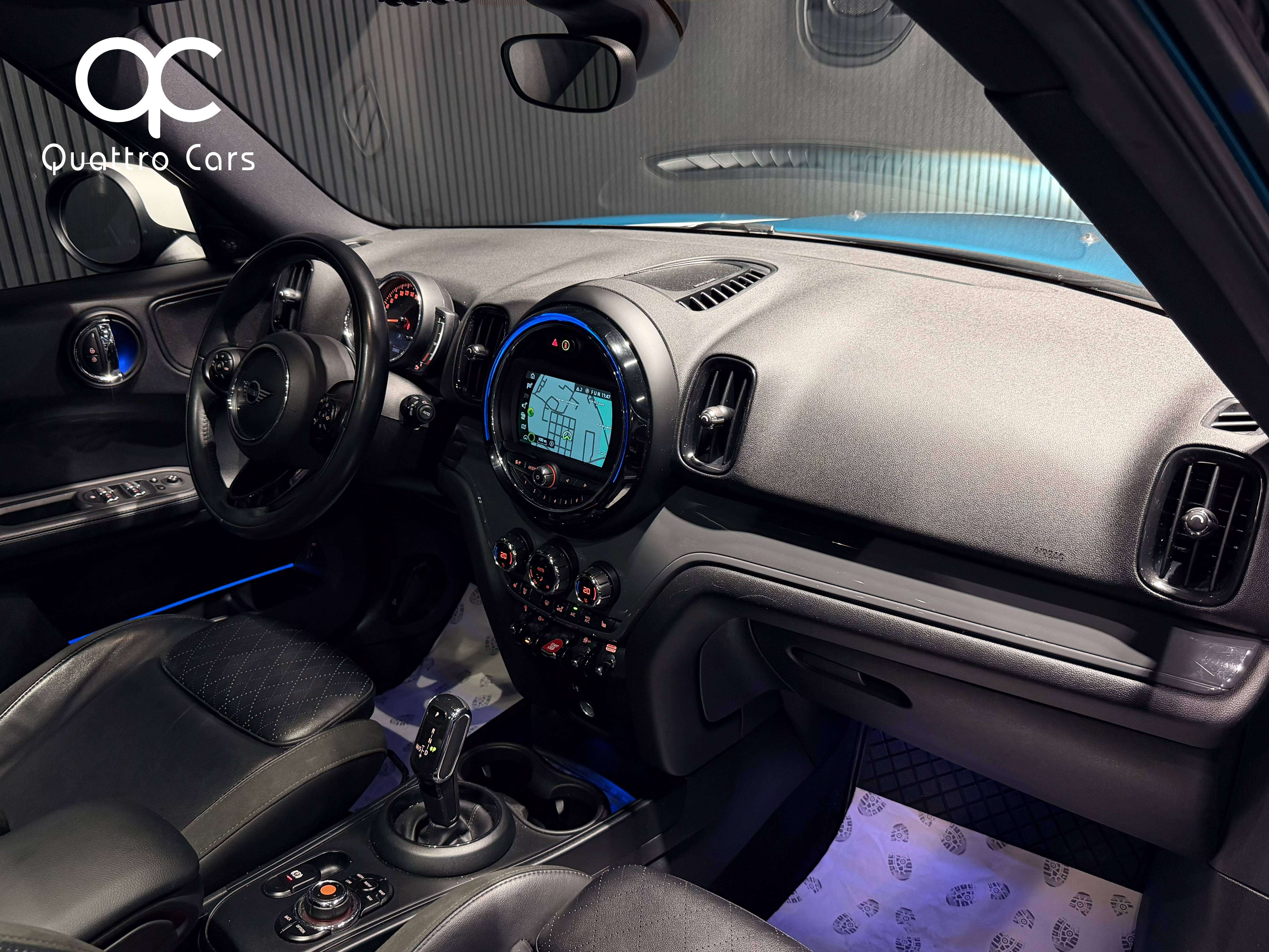 MINI Cooper Countryman 1.5 Boite automatique - Super look - Toit ouvrant - Cuir - Gps - Camera
