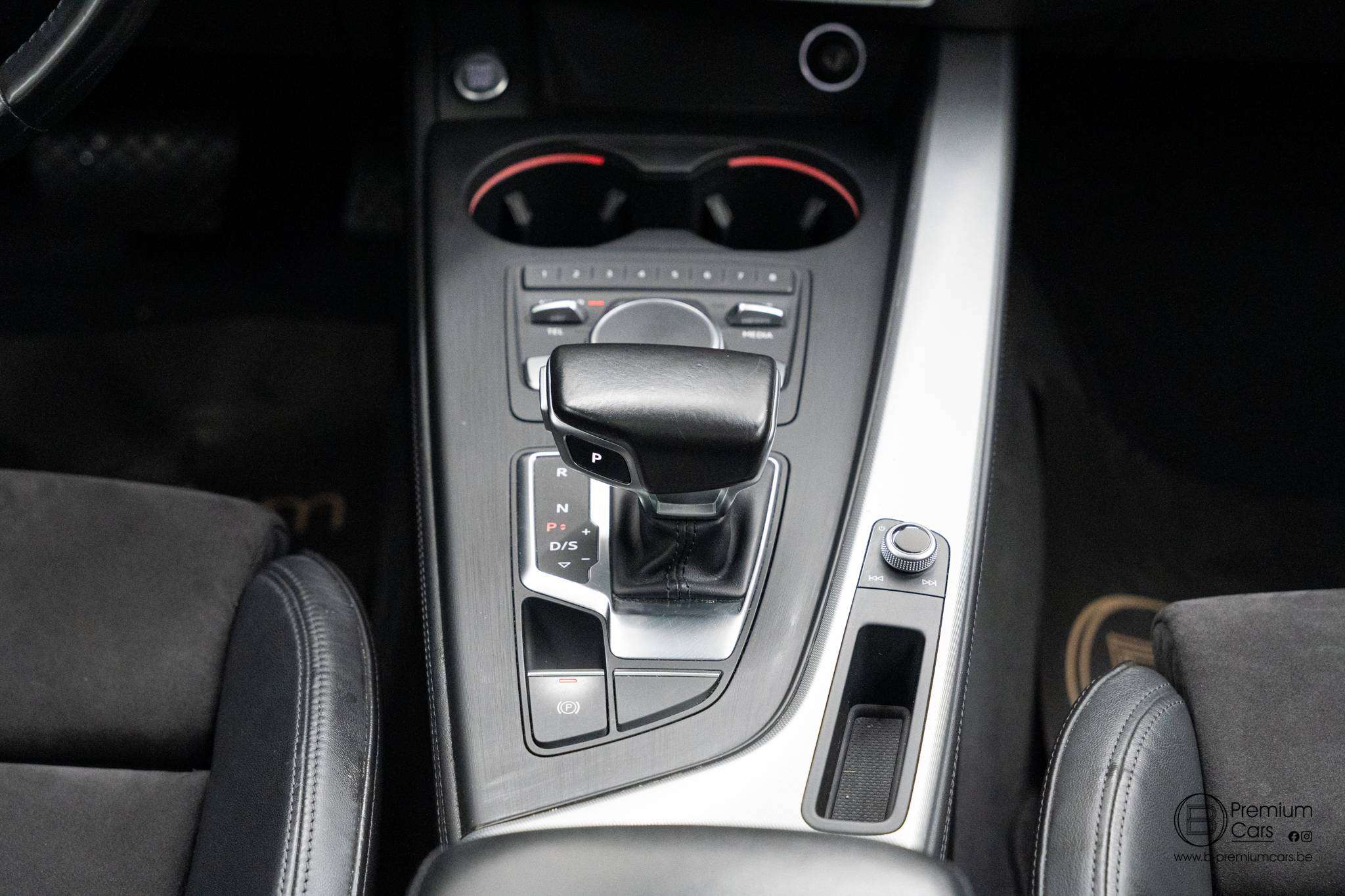 Audi A4 40 TFSI break S-sportline S-tronic! Acc, Pano, sfeer!