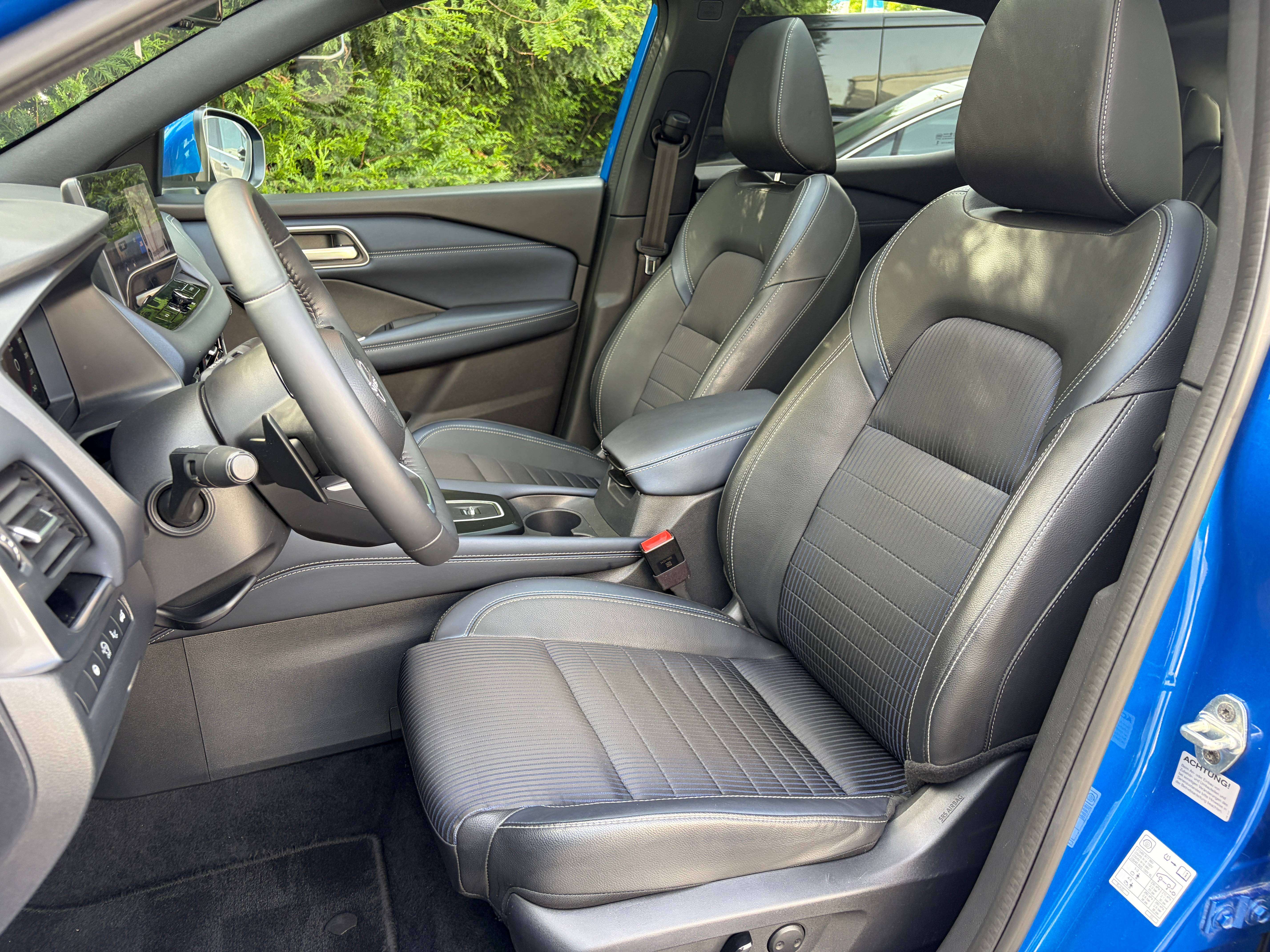 Nissan Qashqai 1.3 DIG-T MHEV Aut., 19", Adapt. cruise, Head-up display, Pano-dak, 1j Garantie