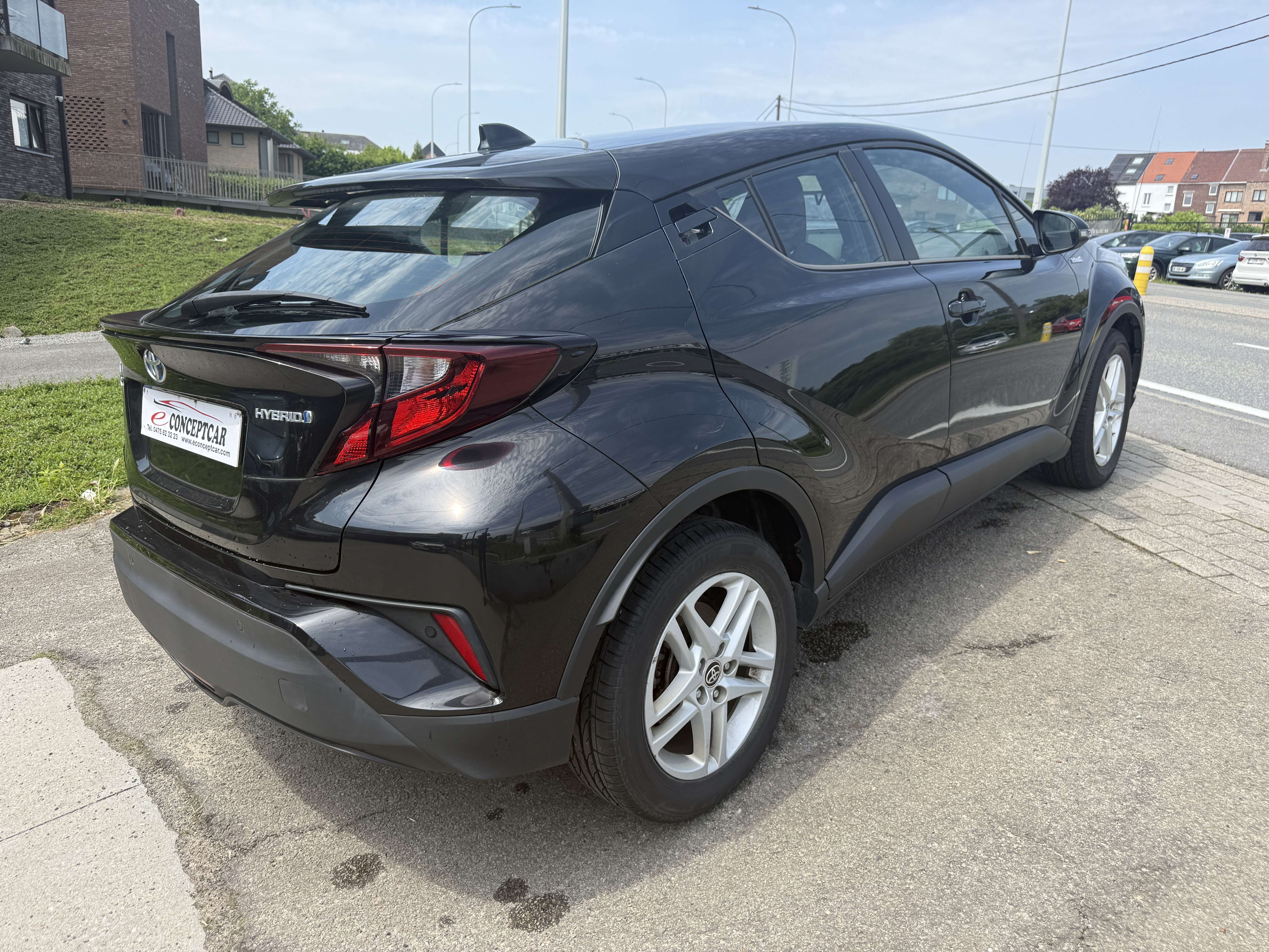 Toyota C-HR C-HR Hybrid 1.8i VVT-i C-Hic E-CVT