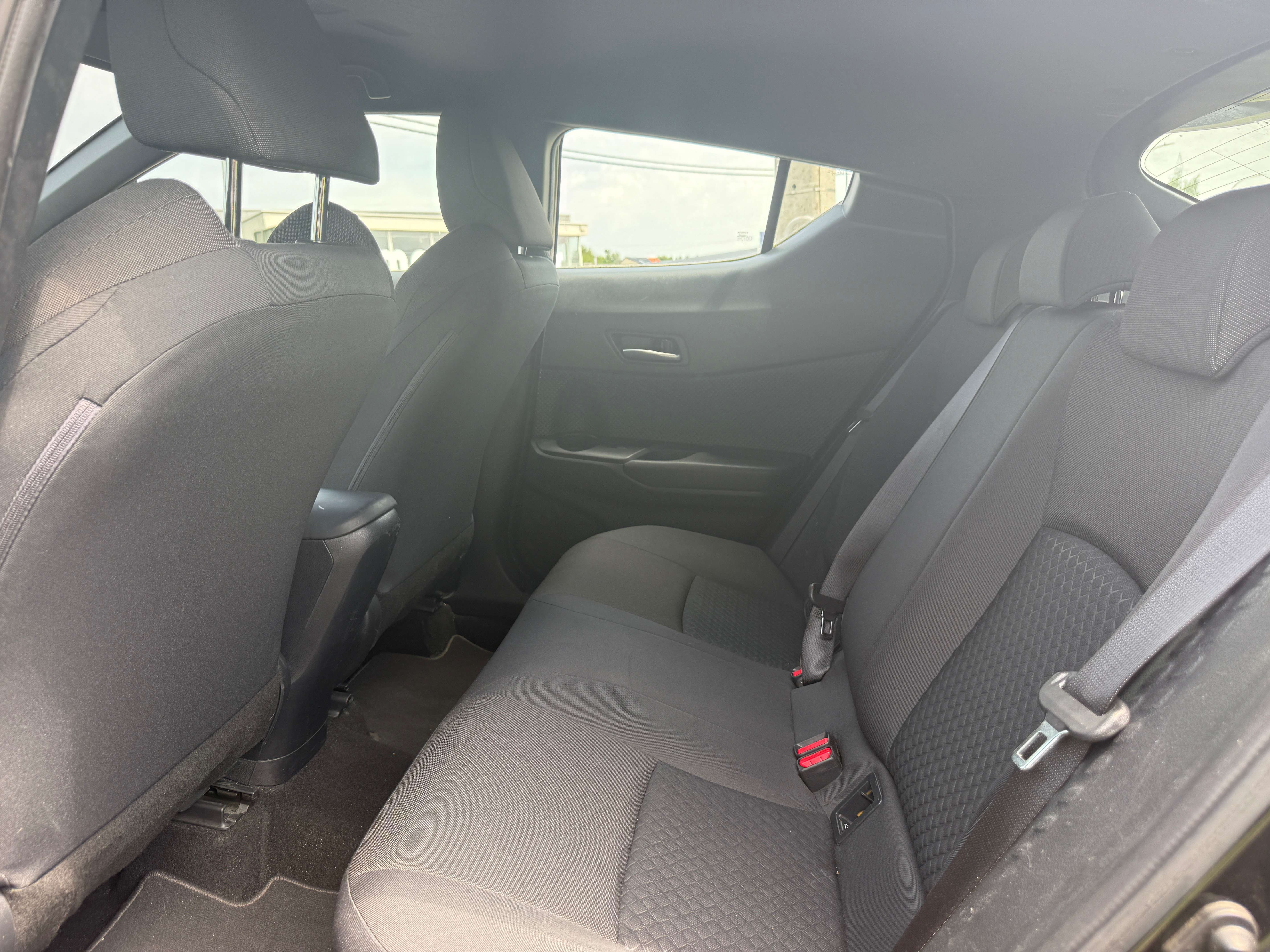 Toyota C-HR C-HR Hybrid 1.8i VVT-i C-Hic E-CVT