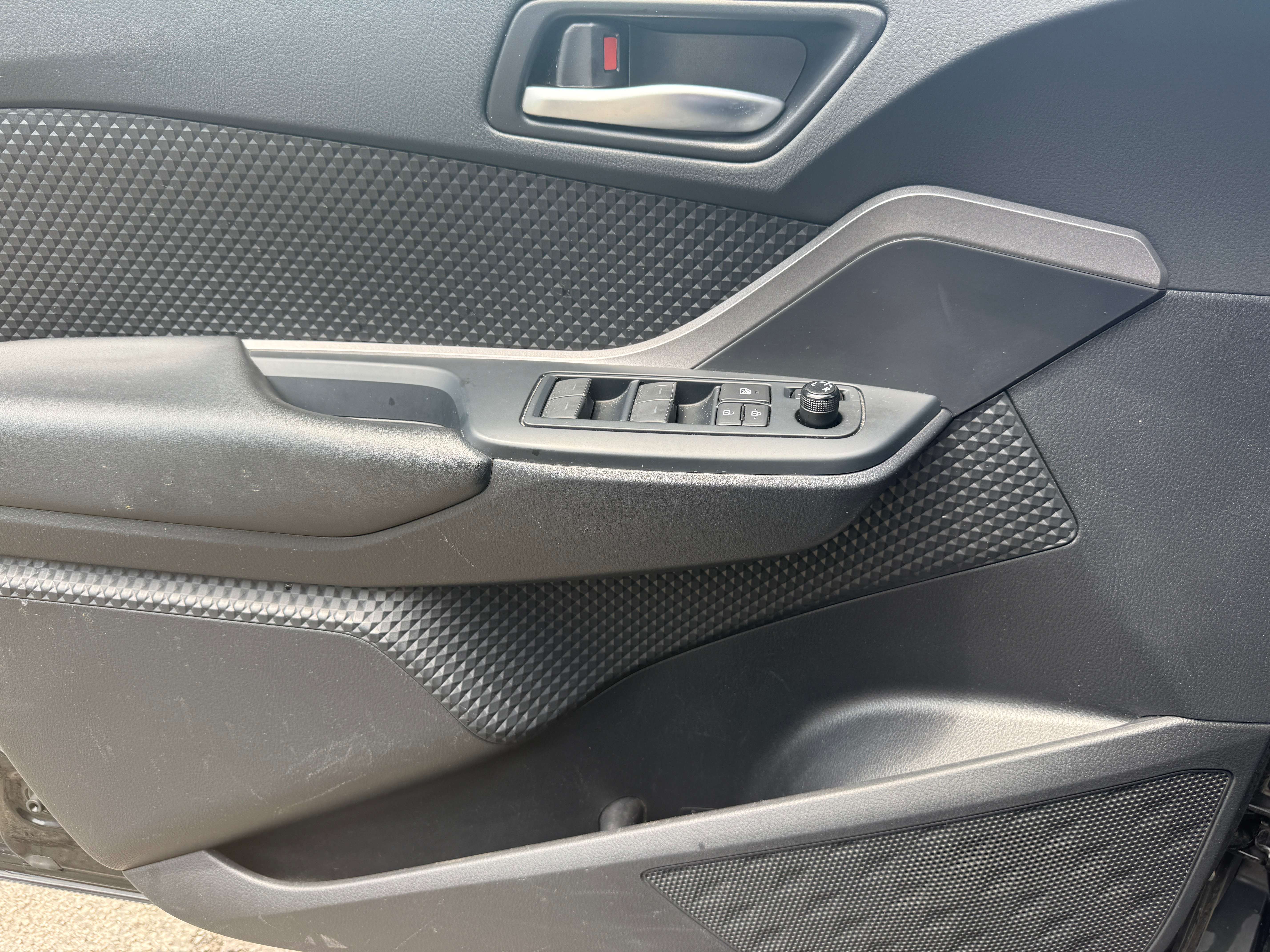 Toyota C-HR C-HR Hybrid 1.8i VVT-i C-Hic E-CVT