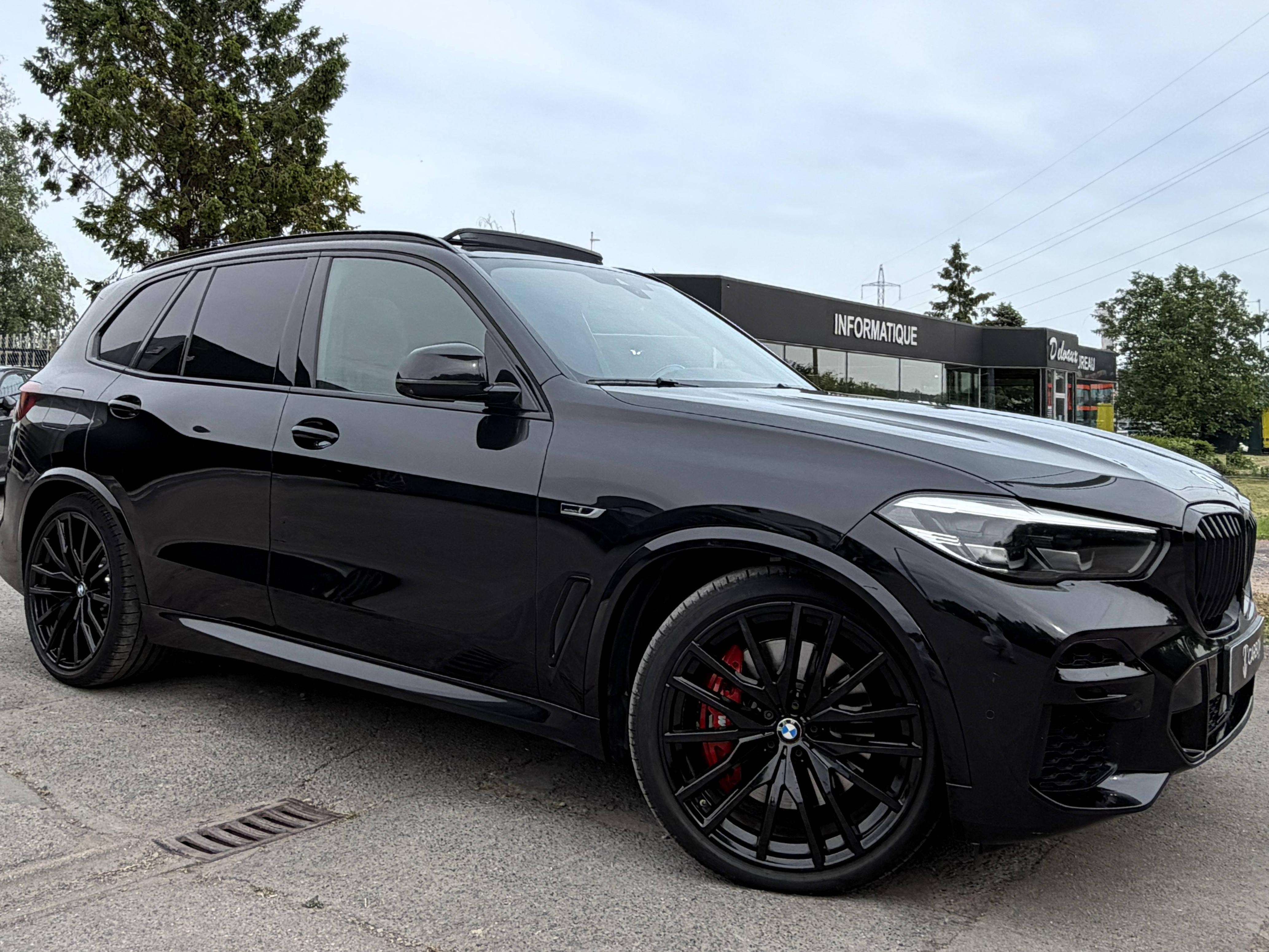 BMW X5 PHEV 3.0AS xDrive45e Pack SPORT M/PANO/CAMERA360/KEYLESS/JA 22"/Sièges M SPORT CONFORT/HISTORIQUE BMW