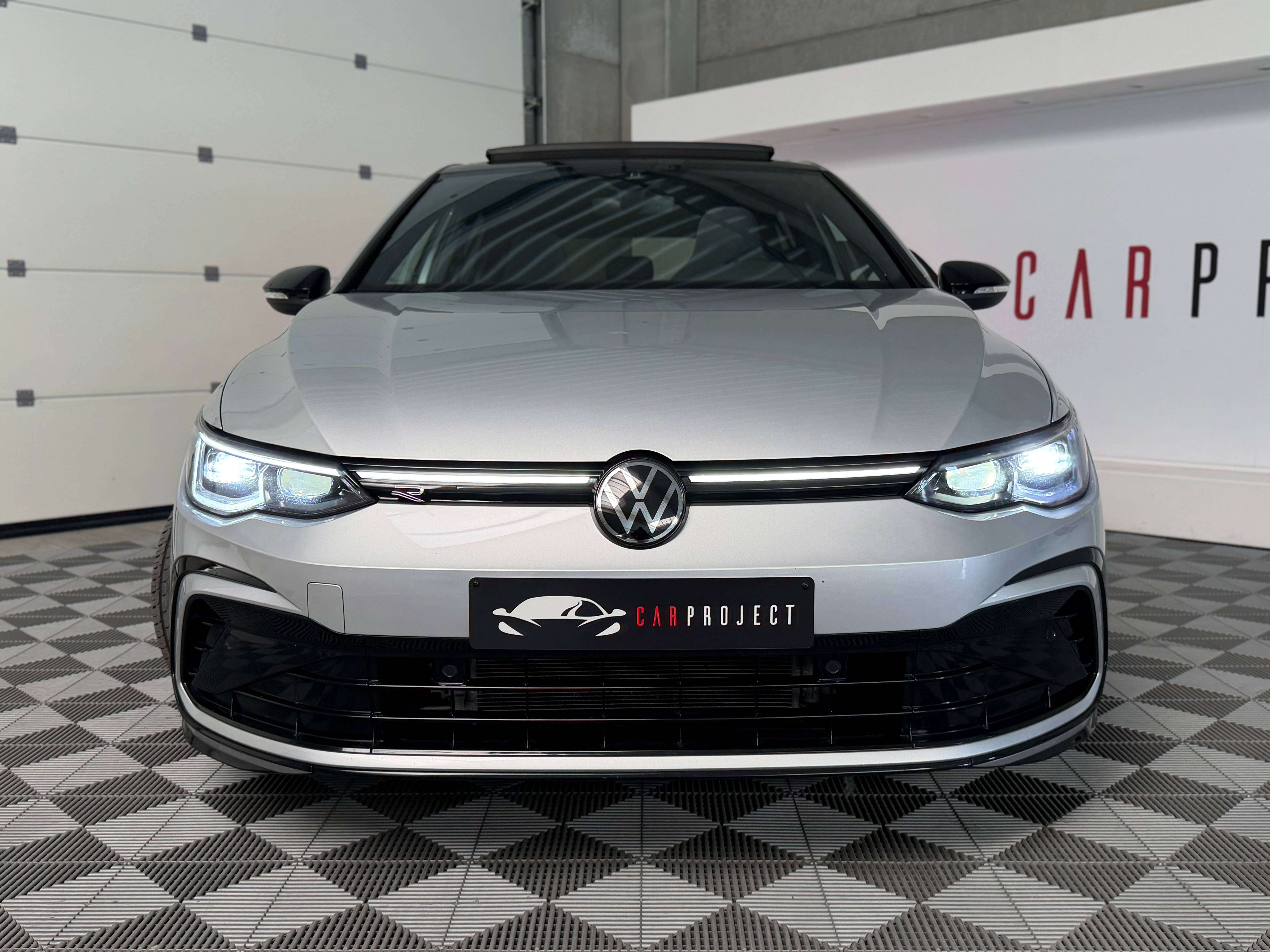 Volkswagen Golf 1.5 eTSI R-Line DSG, Toit Ouvrant, Car-Play, Camera de recul