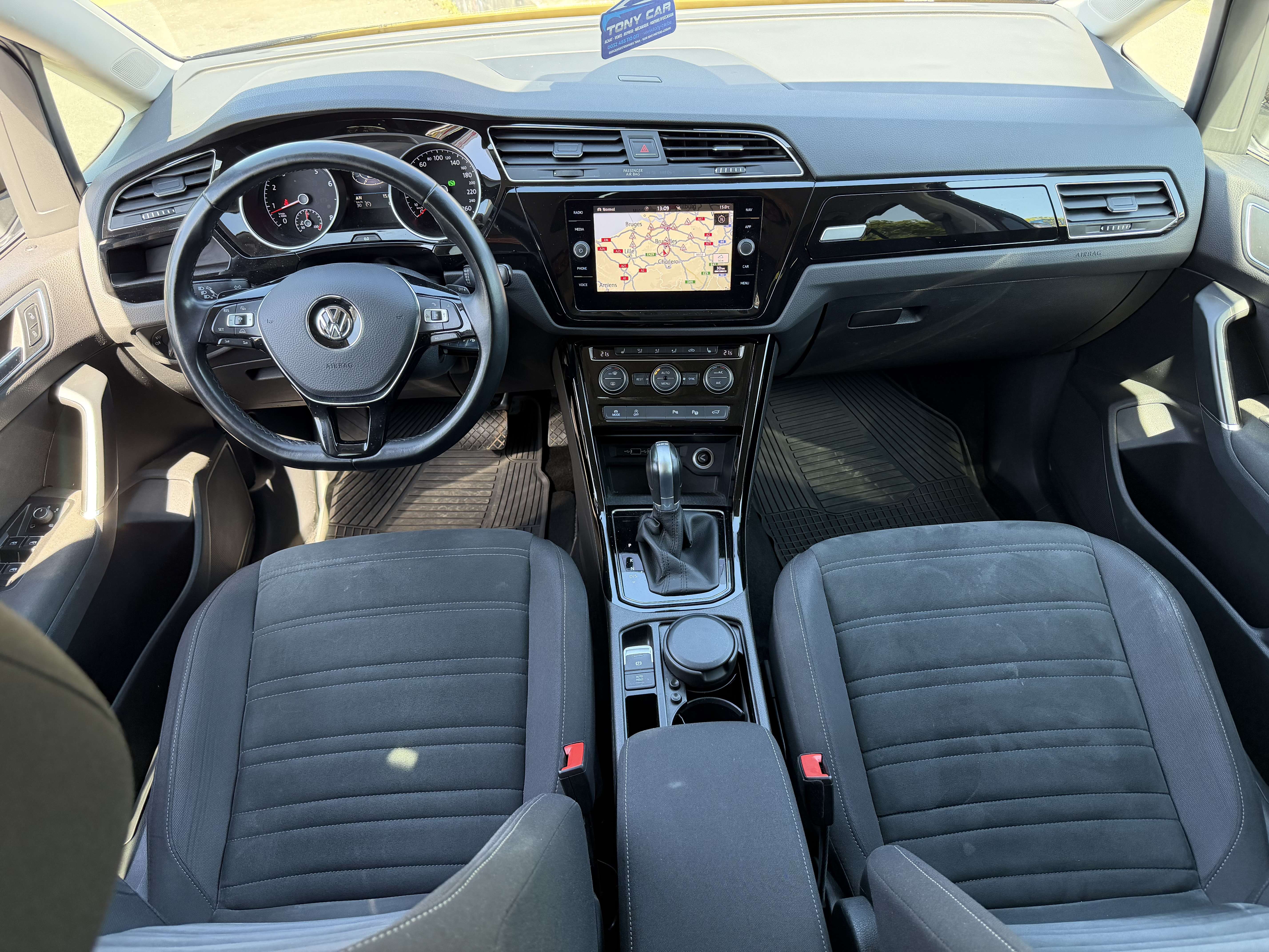 Volkswagen Touran 7PL*1.4 TSI*AUTMAT DSG*NAVI*CAMERA*Carplay