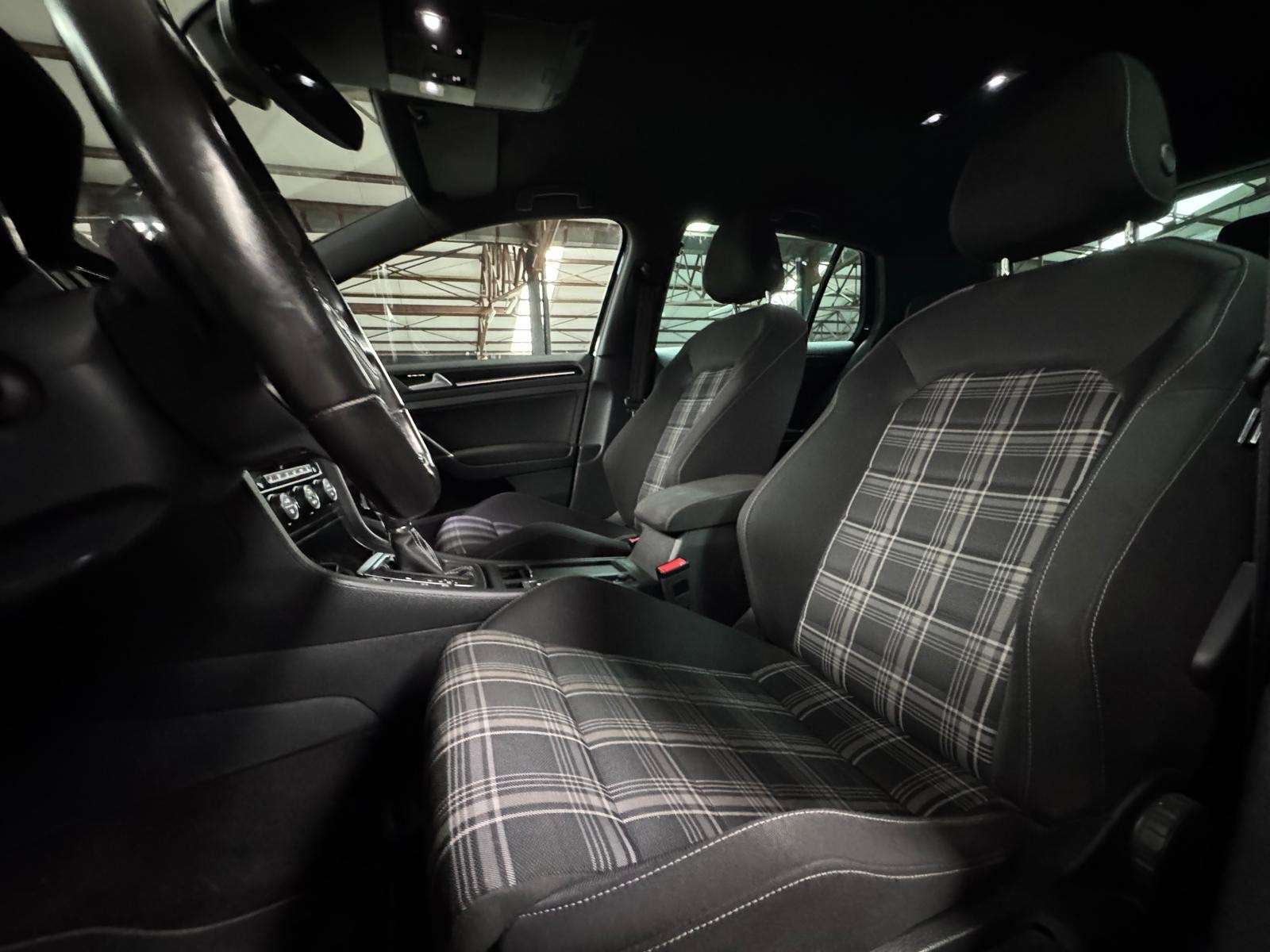 Volkswagen Golf GTD 2.0 TDI * COCKPIT * GPS * CRUISE * CLIM AUTO
