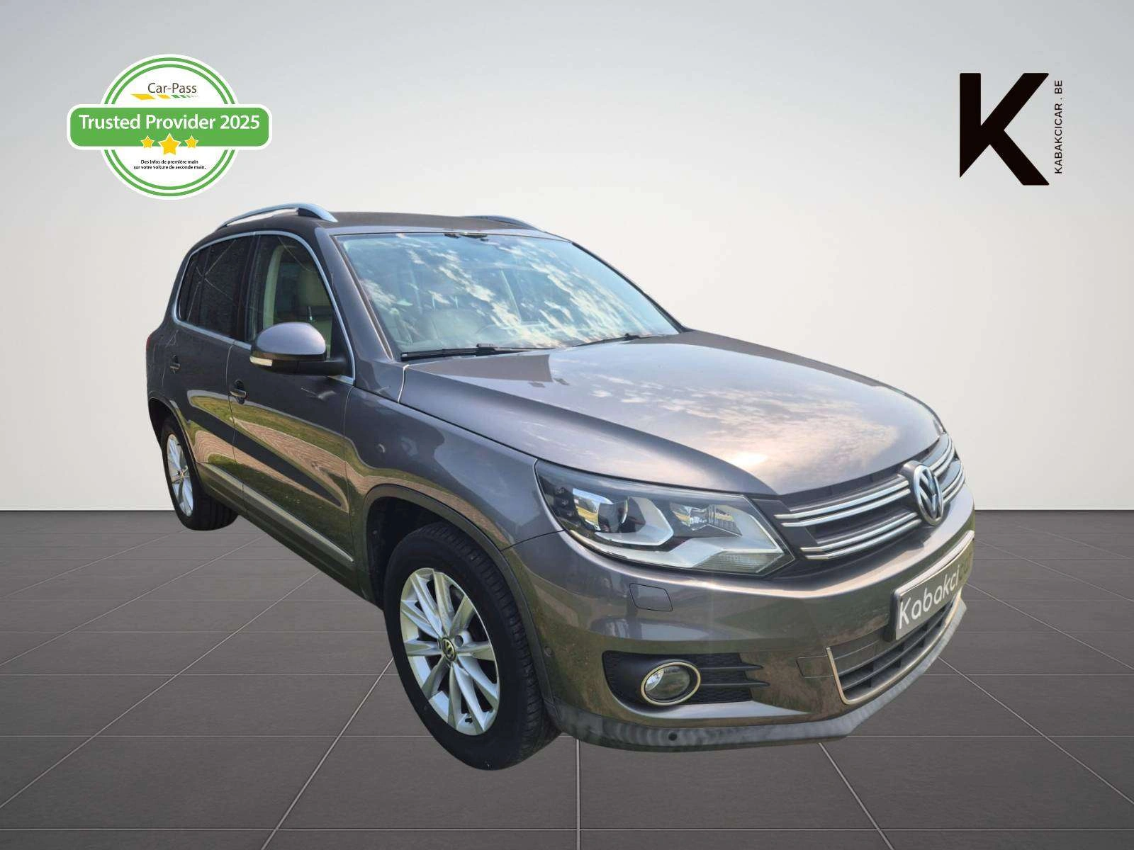 Volkswagen Tiguan 1.4 TSI Trend & Fun / 54.123 Km ! / Navigation / Full Capteurs / Garantie 12 Mois