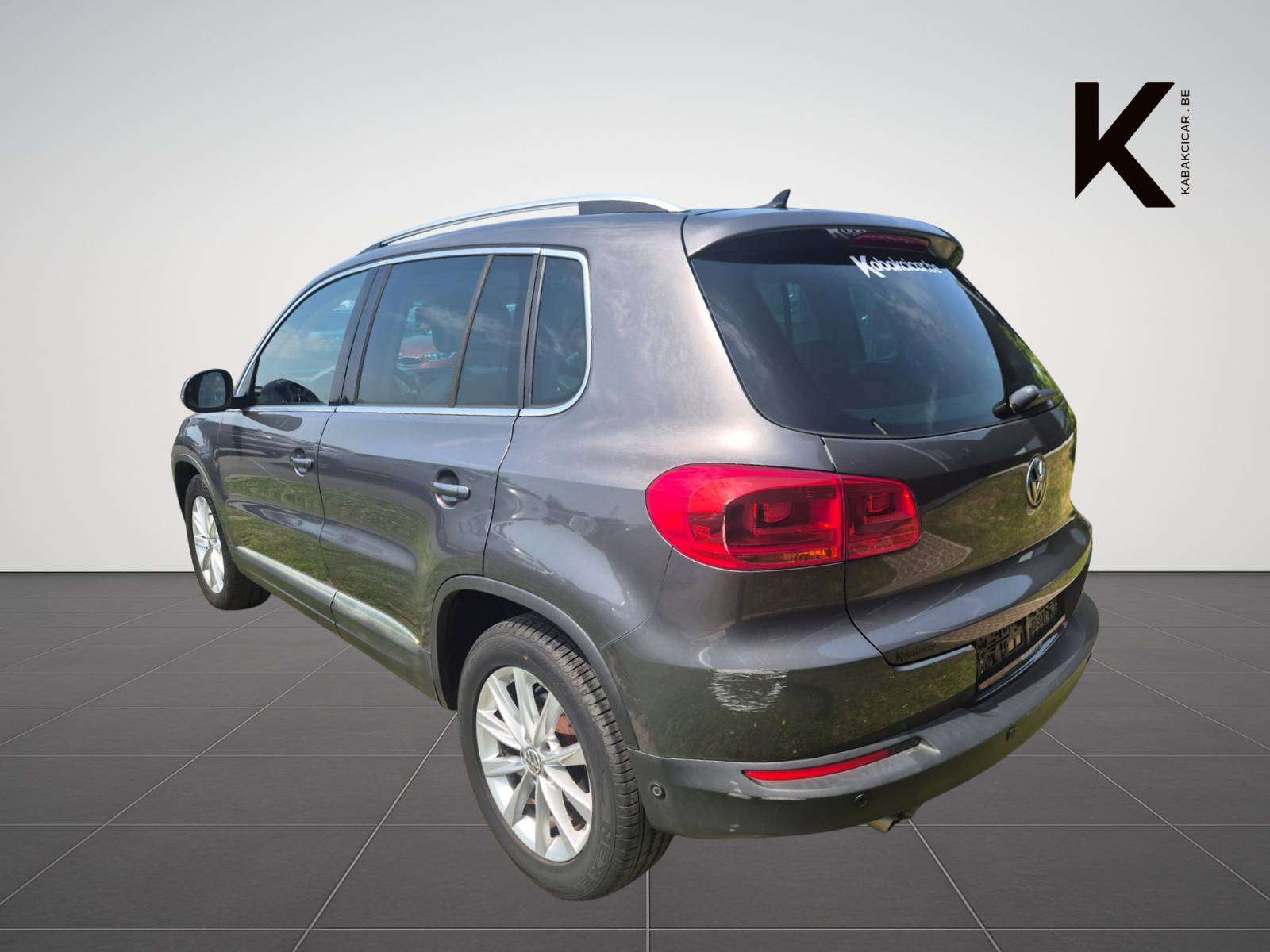 Volkswagen Tiguan 1.4 TSI Trend & Fun / 54.123 Km ! / Navigation / Full Capteurs / Garantie 12 Mois