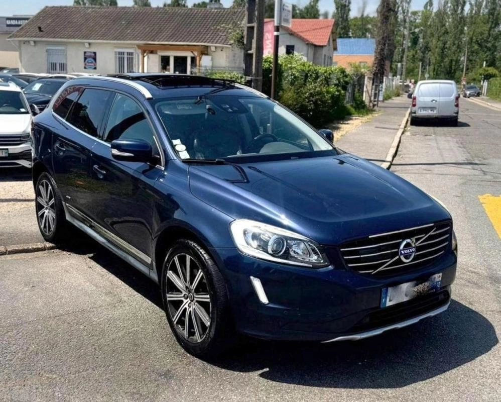 Volvo Xc60 2.4 D4 180 XENIUM AWD TOIT OUVRANT