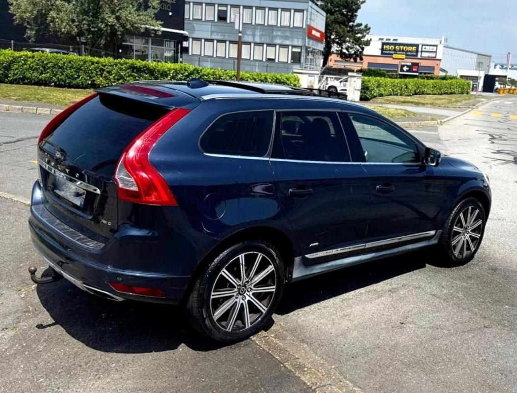 Volvo Xc60 2.4 D4 180 XENIUM AWD TOIT OUVRANT