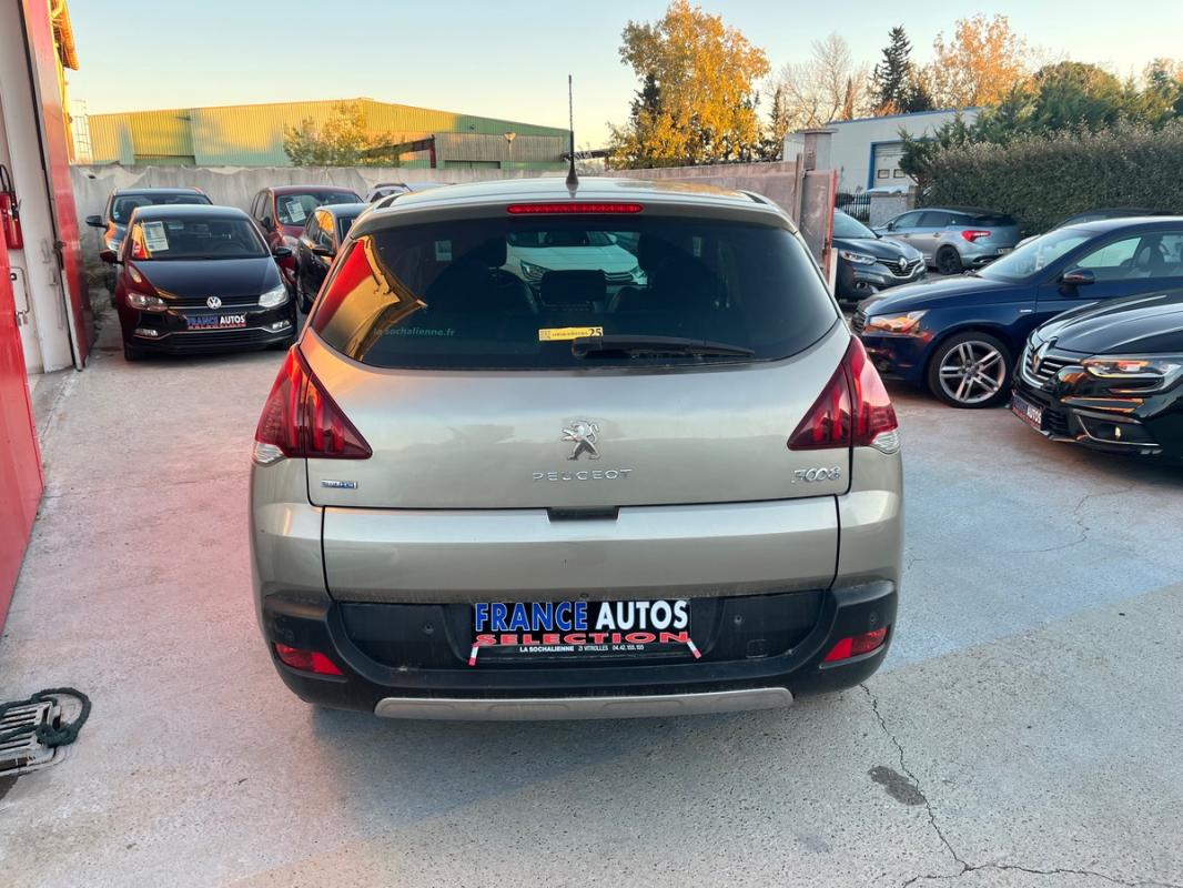 Peugeot 3008 1.6L HDI 121 CH - TOIT PANO ALLURE AVEC CAMÉRA | ENTIÈREMENT RÉVISÉE & GARANTIE 12 MOIS