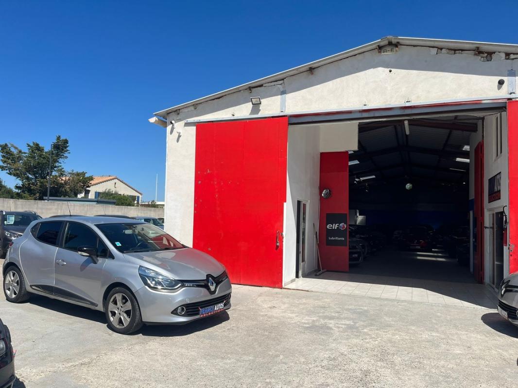 Renault Clio IV 1.5L DCI AVEC RADARS DE RECUL - ENTIÈREMENT RÉVISÉE ET GARANTIE PENDANT 12 MOIS