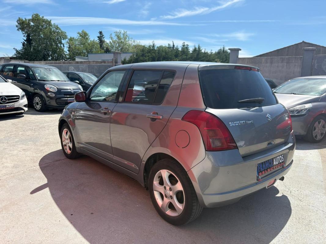 Suzuki Swift 1.3i 92 CH | ENTIÈREMENT RÉVISÉE ET GARANTIE 12 MOIS EN EUROPE