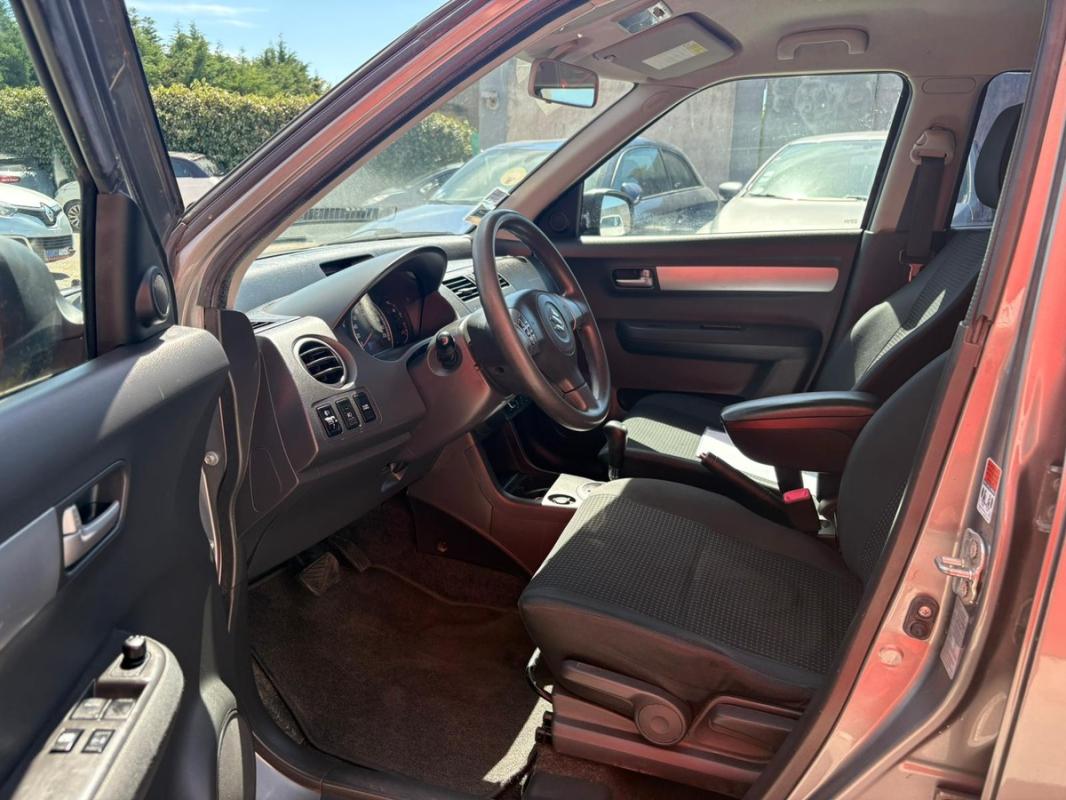 Suzuki Swift 1.3i 92 CH | ENTIÈREMENT RÉVISÉE ET GARANTIE 12 MOIS EN EUROPE
