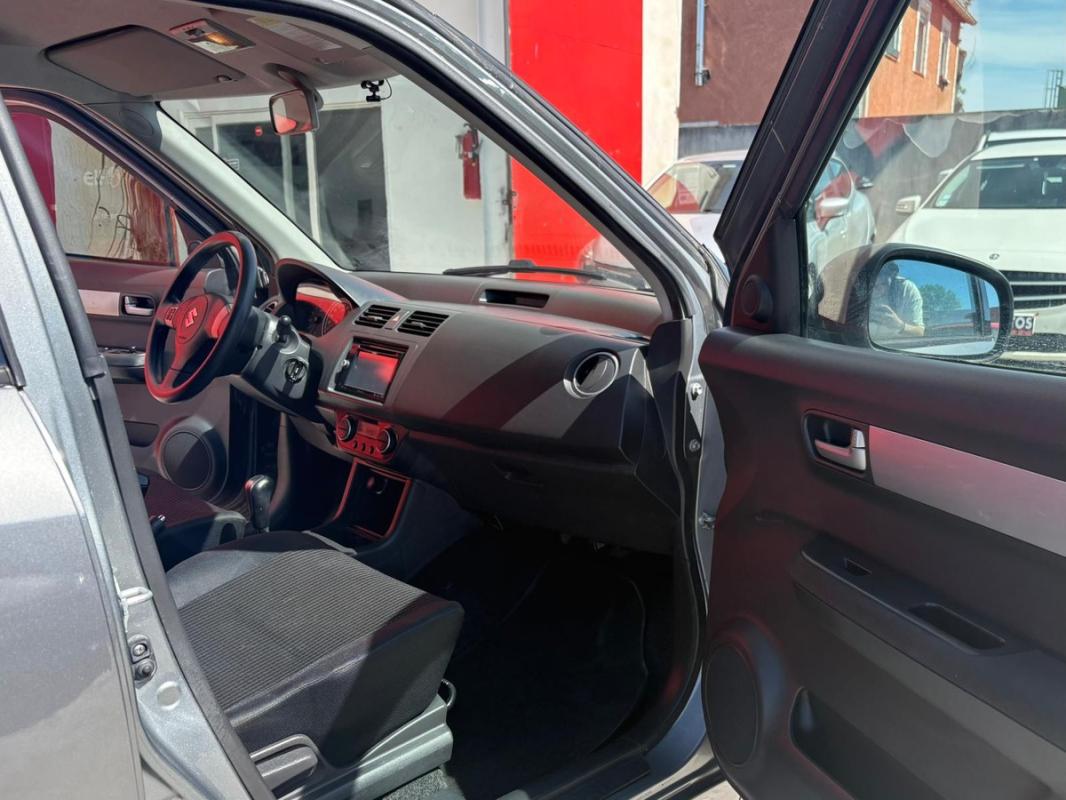 Suzuki Swift 1.3i 92 CH | ENTIÈREMENT RÉVISÉE ET GARANTIE 12 MOIS EN EUROPE
