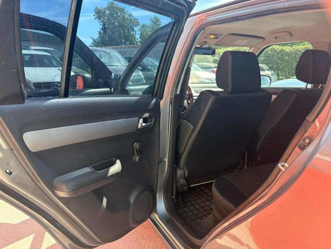 Suzuki Swift 1.3i 92 CH | ENTIÈREMENT RÉVISÉE ET GARANTIE 12 MOIS EN EUROPE