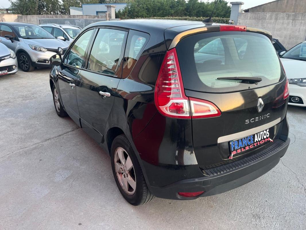 Renault Scenic 1.9L DCI 131 CH - AVEC GPS RADARS ENTIÈREMENT RÉVISÉE & GARANTIE