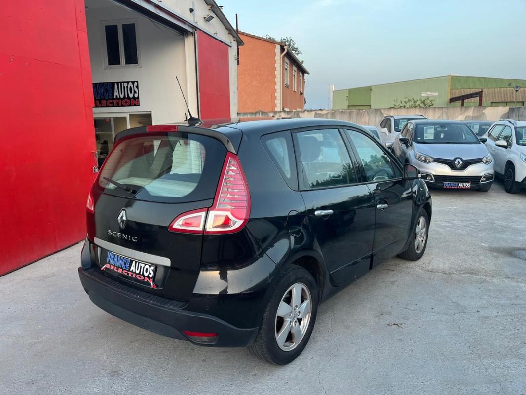 Renault Scenic 1.9L DCI 131 CH - AVEC GPS RADARS ENTIÈREMENT RÉVISÉE & GARANTIE