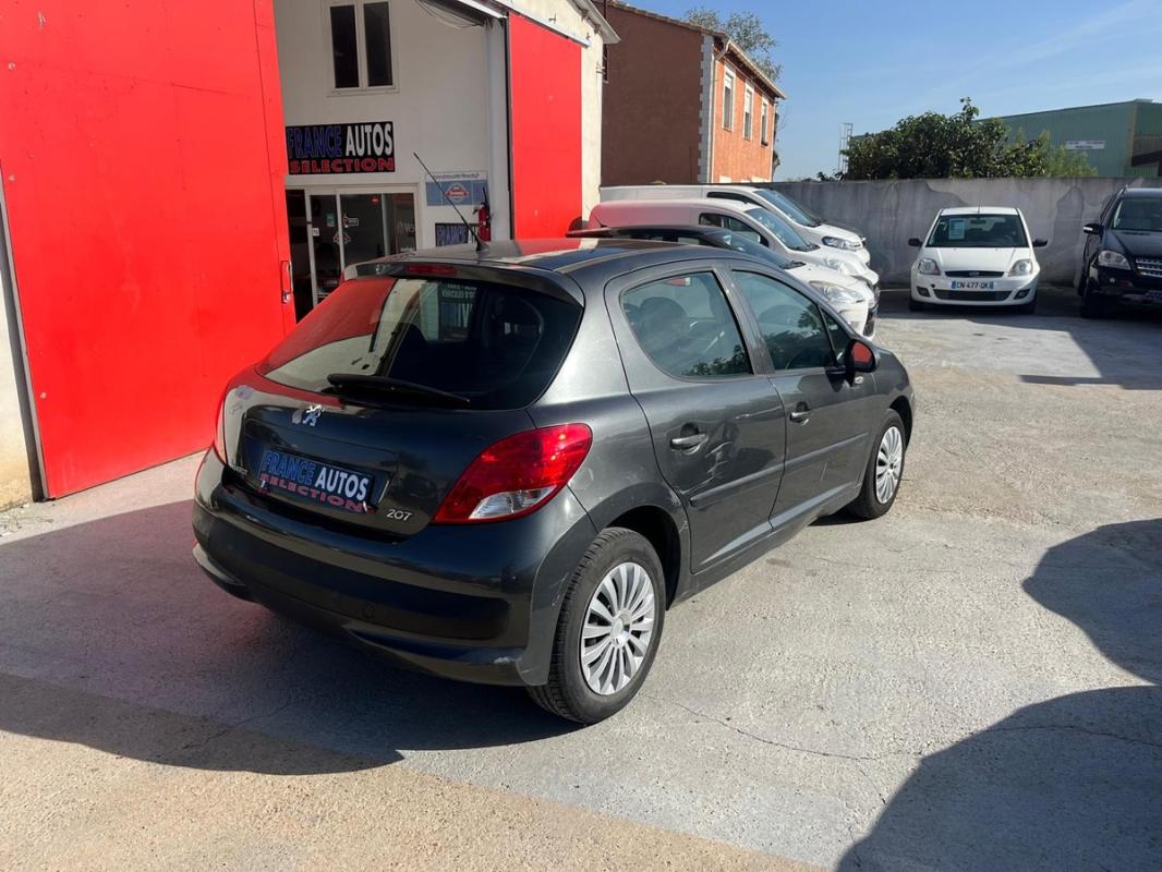 Peugeot 207 1.4L HDI 70 CH PHASE 2 – RÉVISÉE & GARANTIE 12 MOIS IDÉAL POUR JEUNE CONDUCTEUR