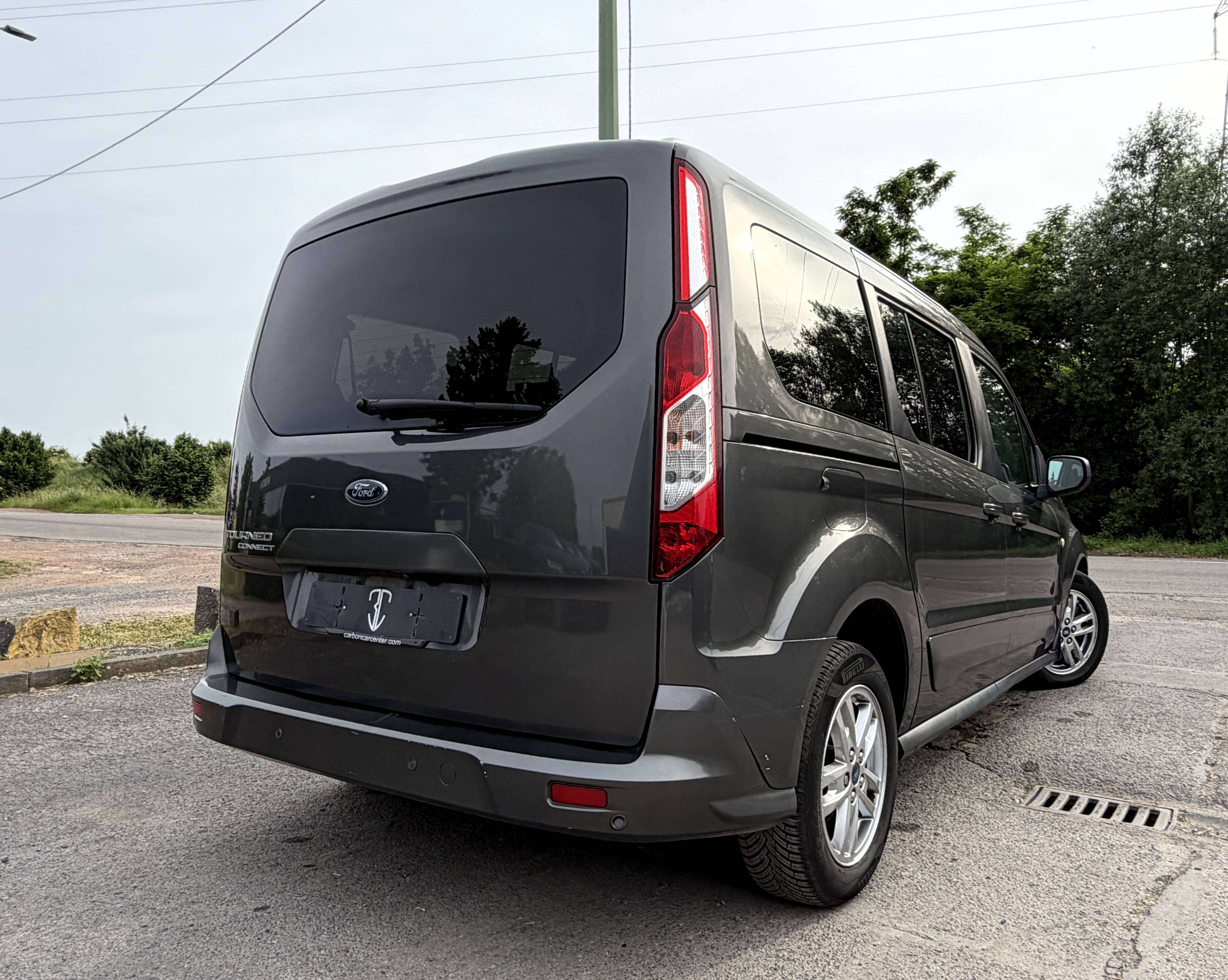 Ford Tourneo Connect 1.5 TDCi Titanium LWB 7 Places PANO/NAVI/CAMERA/HISTORIQUE/2 Portes Latérales