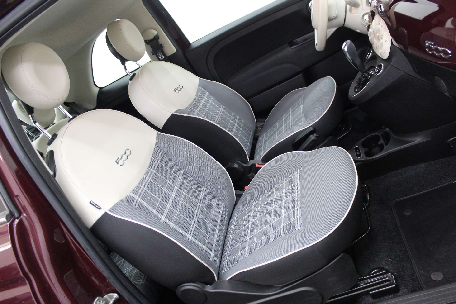 Fiat 500 500 1.2i Lounge MTA * Garantie *