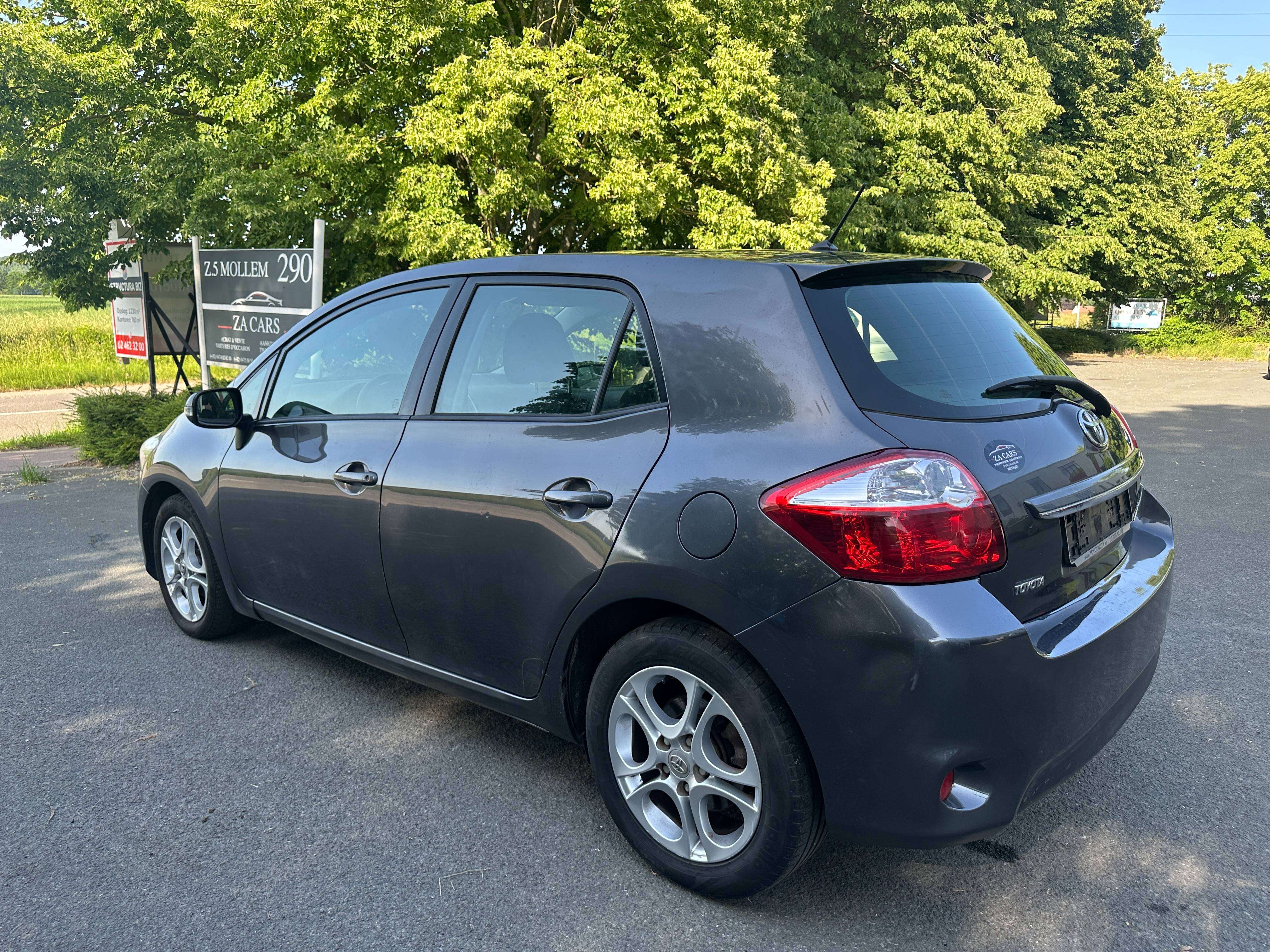 Toyota Auris Auris 1.33i VVT-i Executive