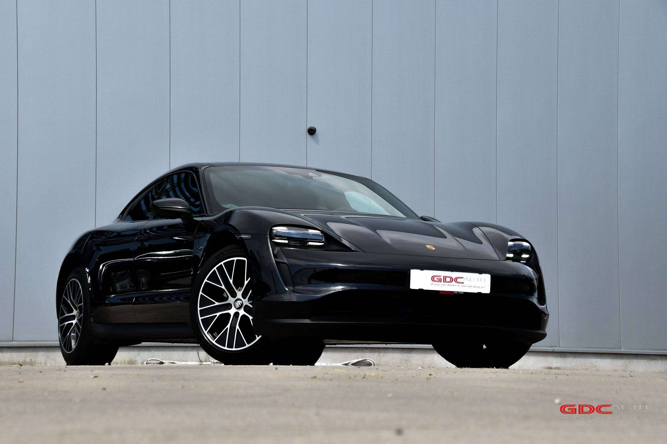 Porsche Taycan Luchtvering l Pano l Sport Chrono Plus l Adaptive Cruise Control l