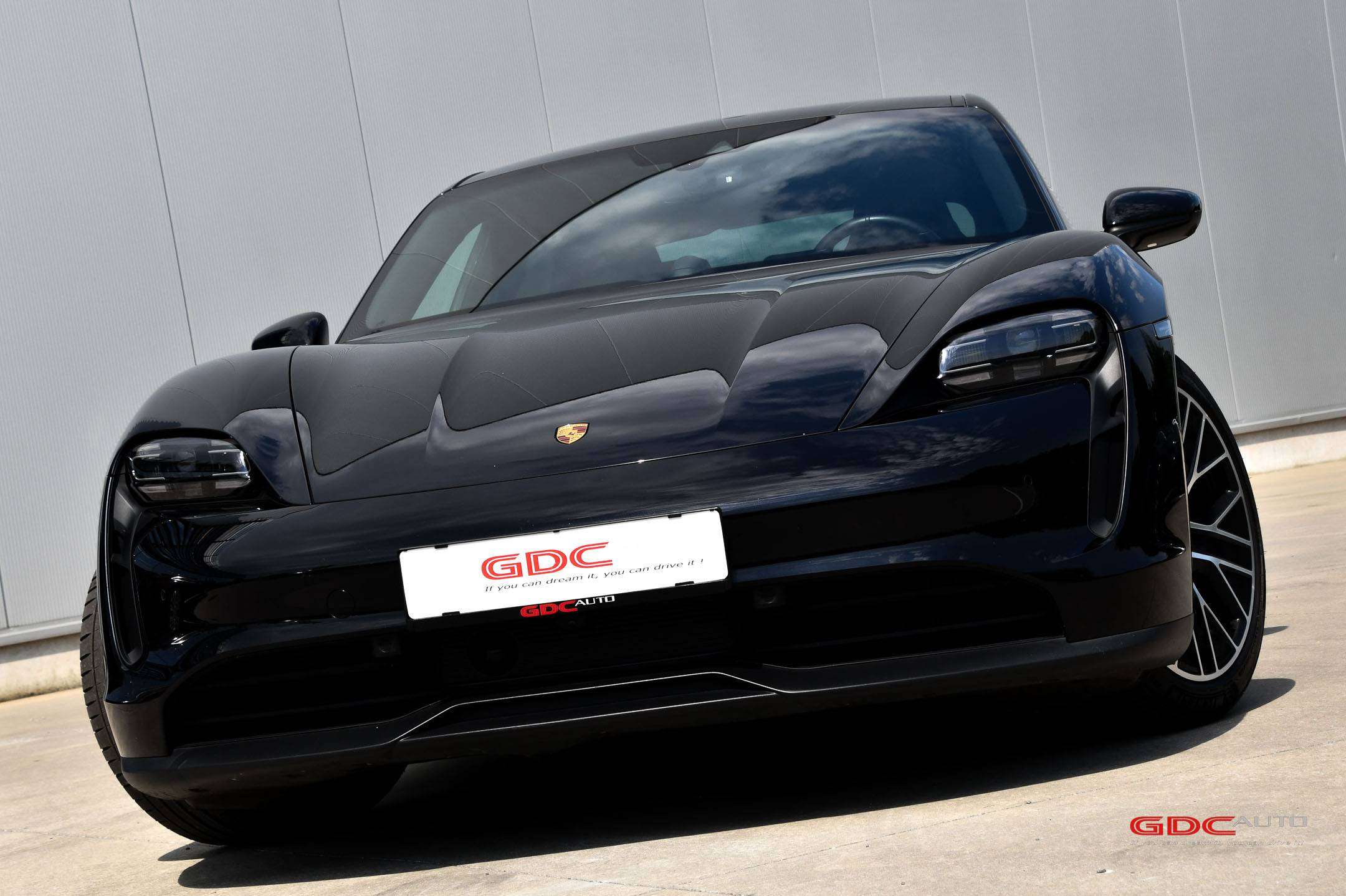 Porsche Taycan Luchtvering l Pano l Sport Chrono Plus l Adaptive Cruise Control l