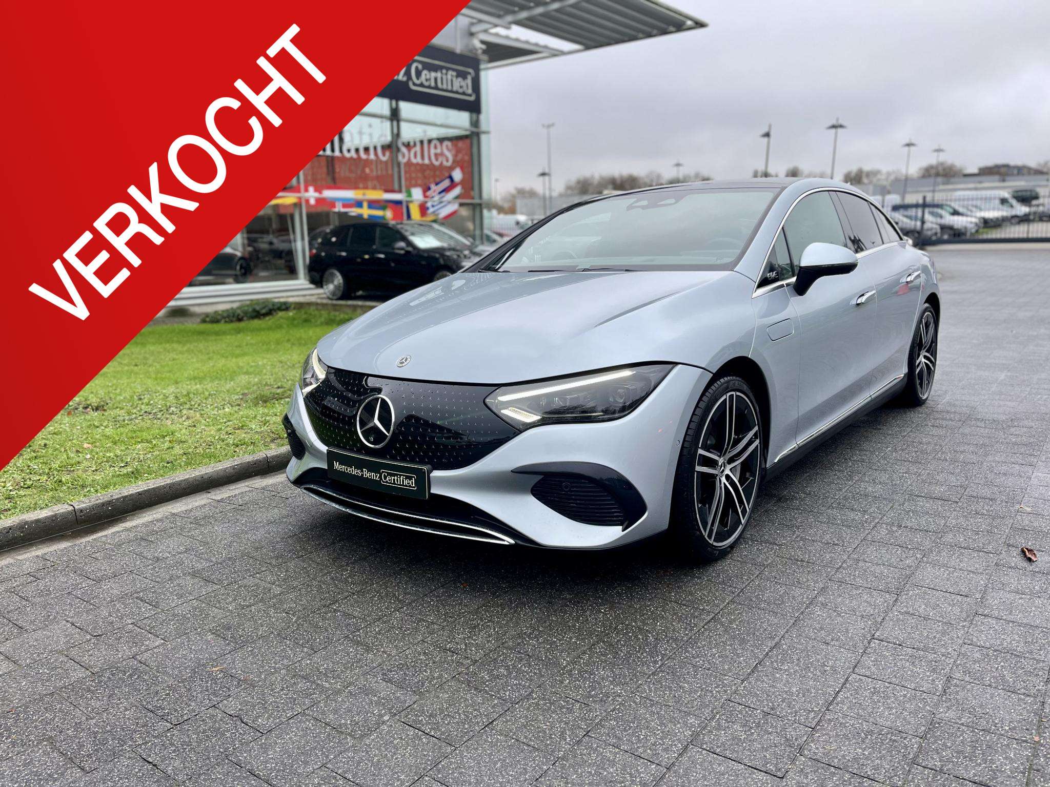 Mercedes-Benz EQE 350 350+