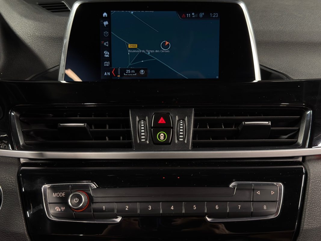 Bmw X1 F48 18i SDRIVE 1.5 140 Cv KEYLESS LEDS ECRAN GPS HAYON ELECTRIQUE CRIT AIR 1 - GARANTIE AN