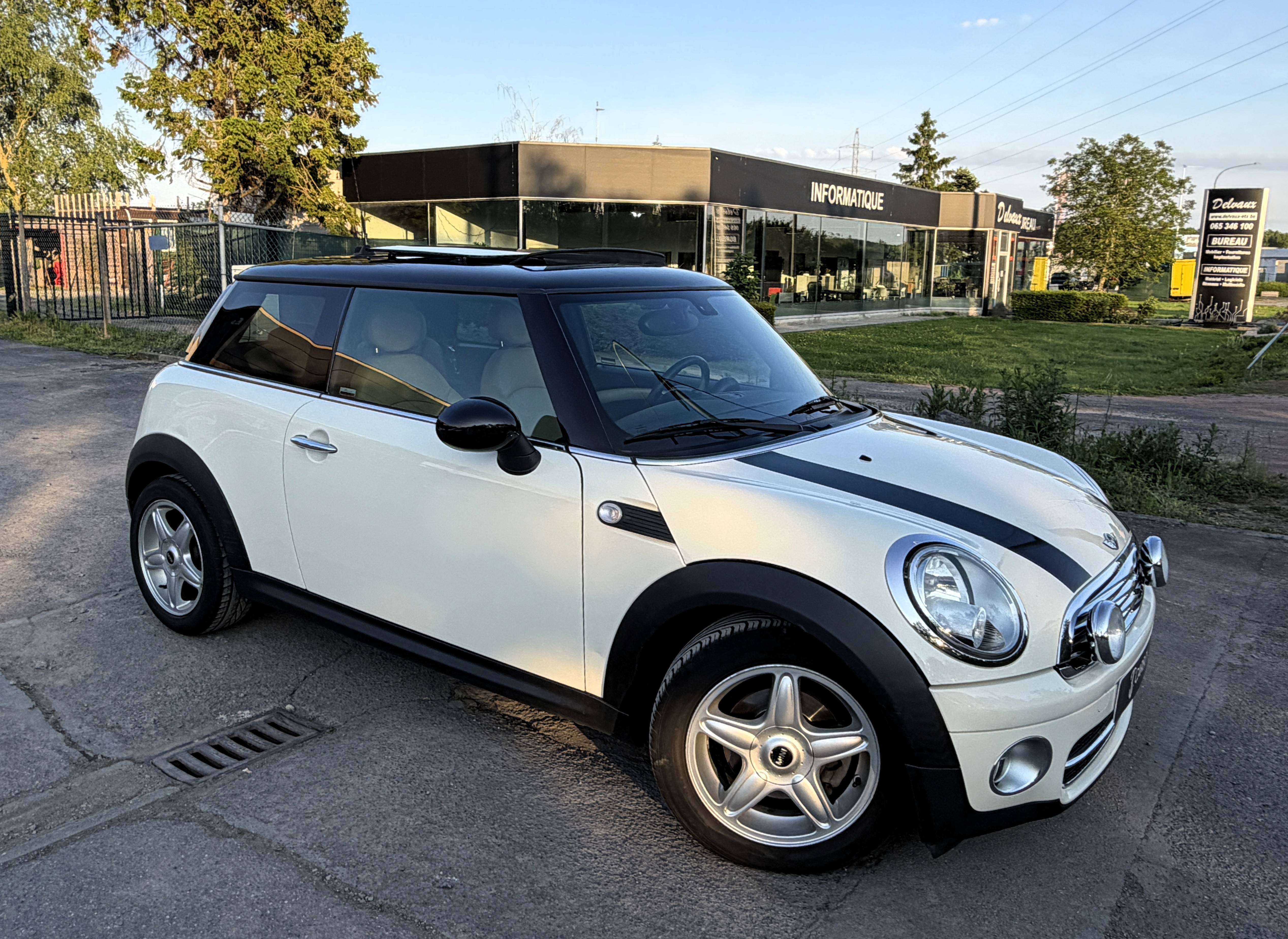 MINI Cooper D 1.6 D Cooper Pack CHILI/CUIR/PANO/Pepper White/
