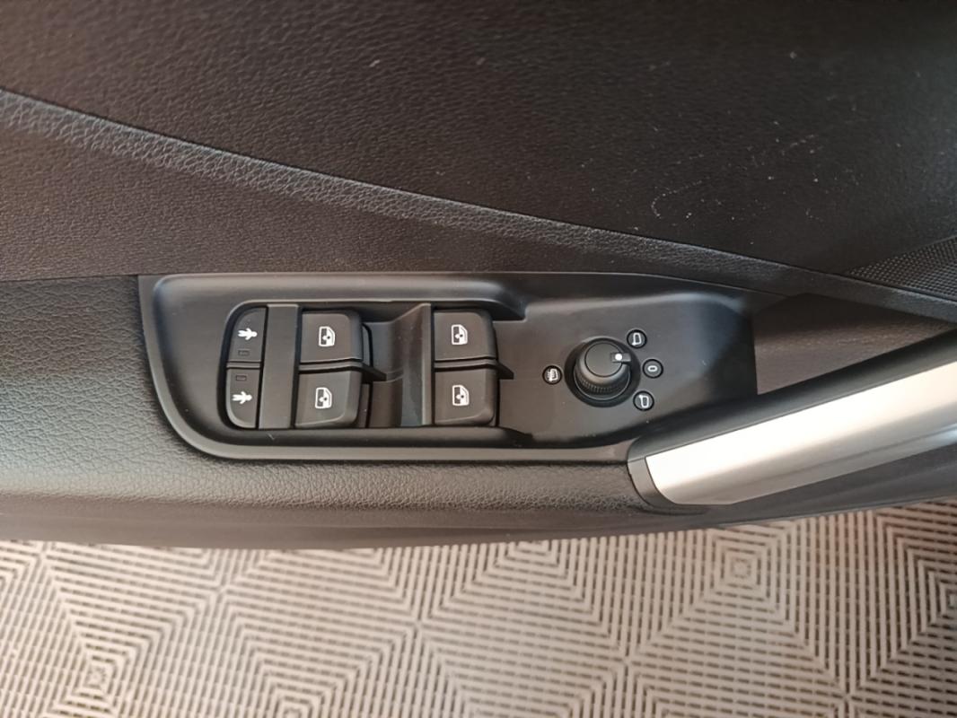Audi Q2 30 TDI 116 S tronic Business Line