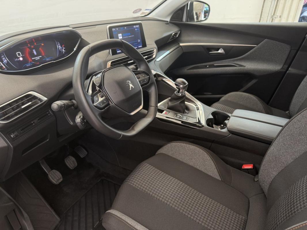 Peugeot 3008 II PureTech 130 S&S Active Pack