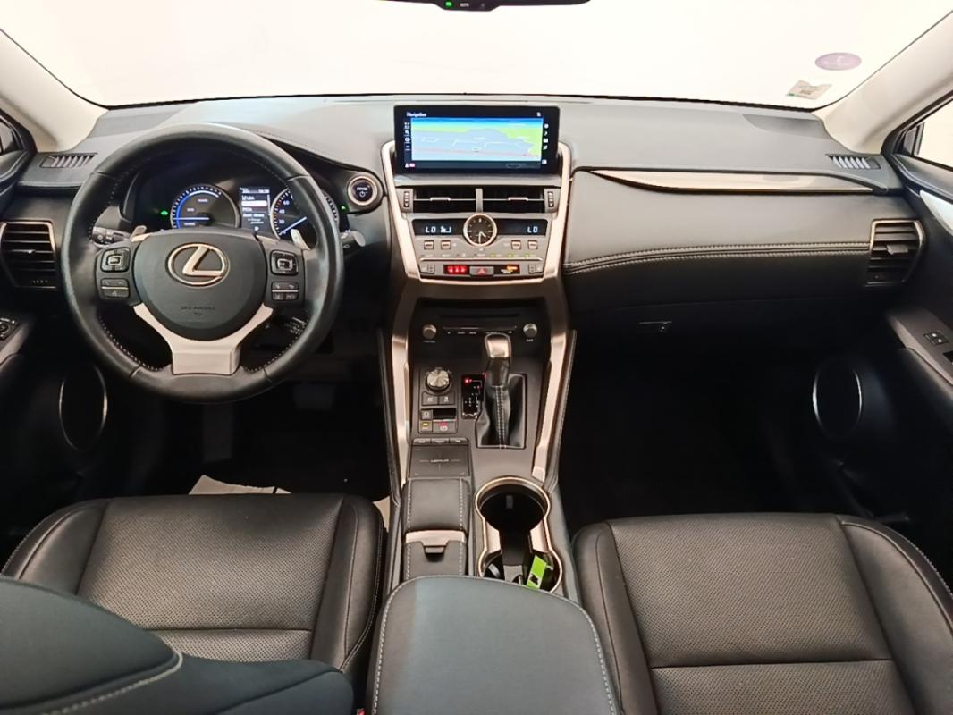 Lexus Nx 2.5 300H Luxe 4WD AUTO