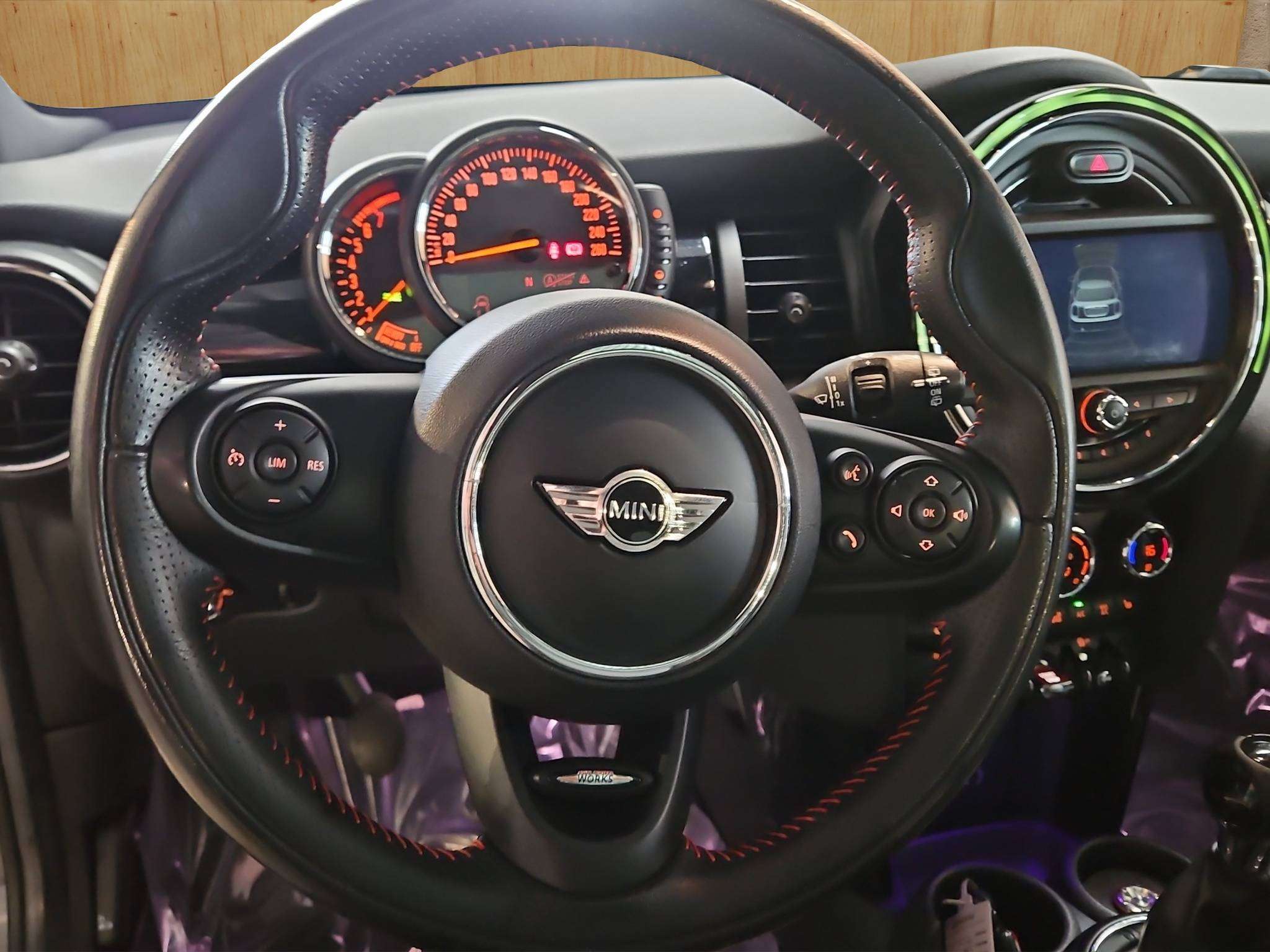 MINI John Cooper Works Cooper s  John Works
