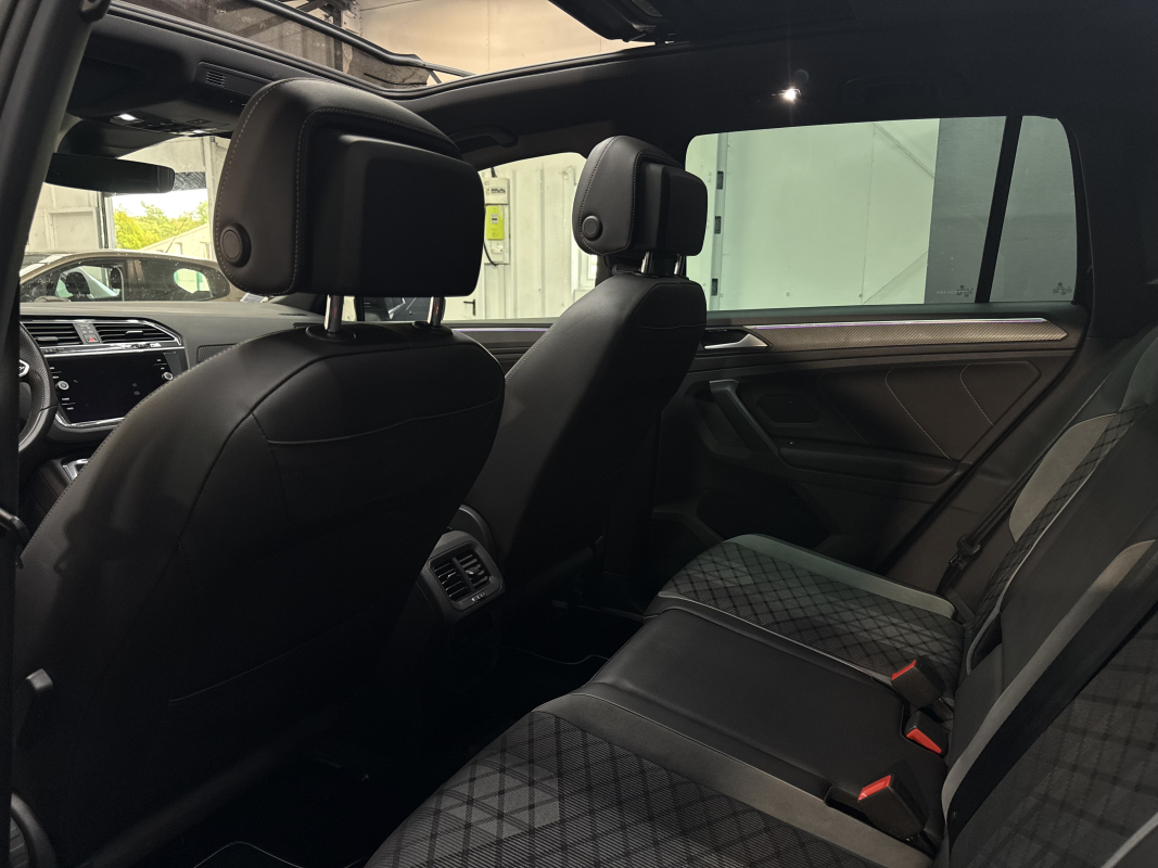 Volkswagen Tiguan 2.0 TDI 150 ch 4MOTION R-LINE
