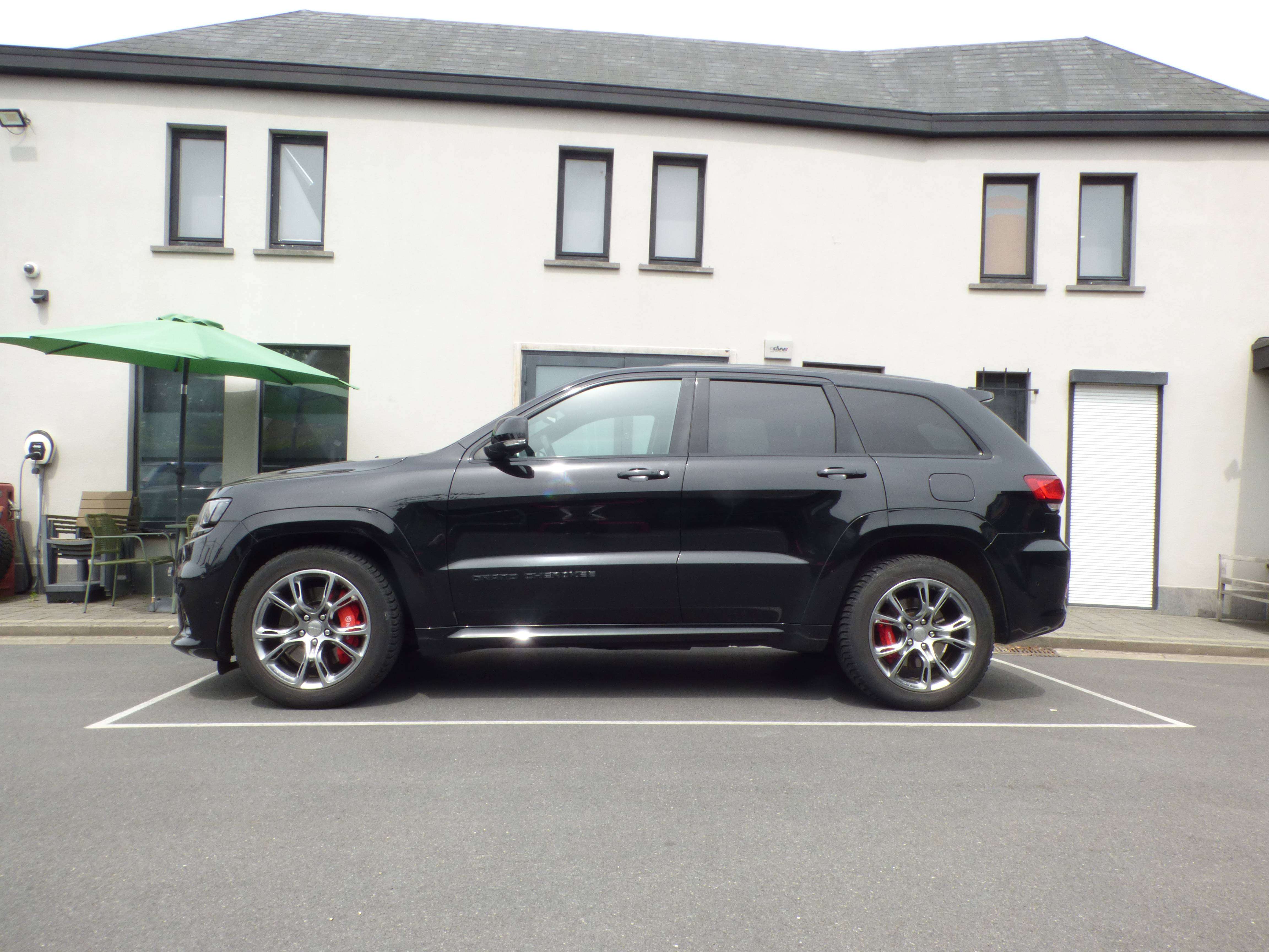 Jeep Grand Cherokee Grand Cherokee 6.4i V8 SRT (EU6d)**76000km**