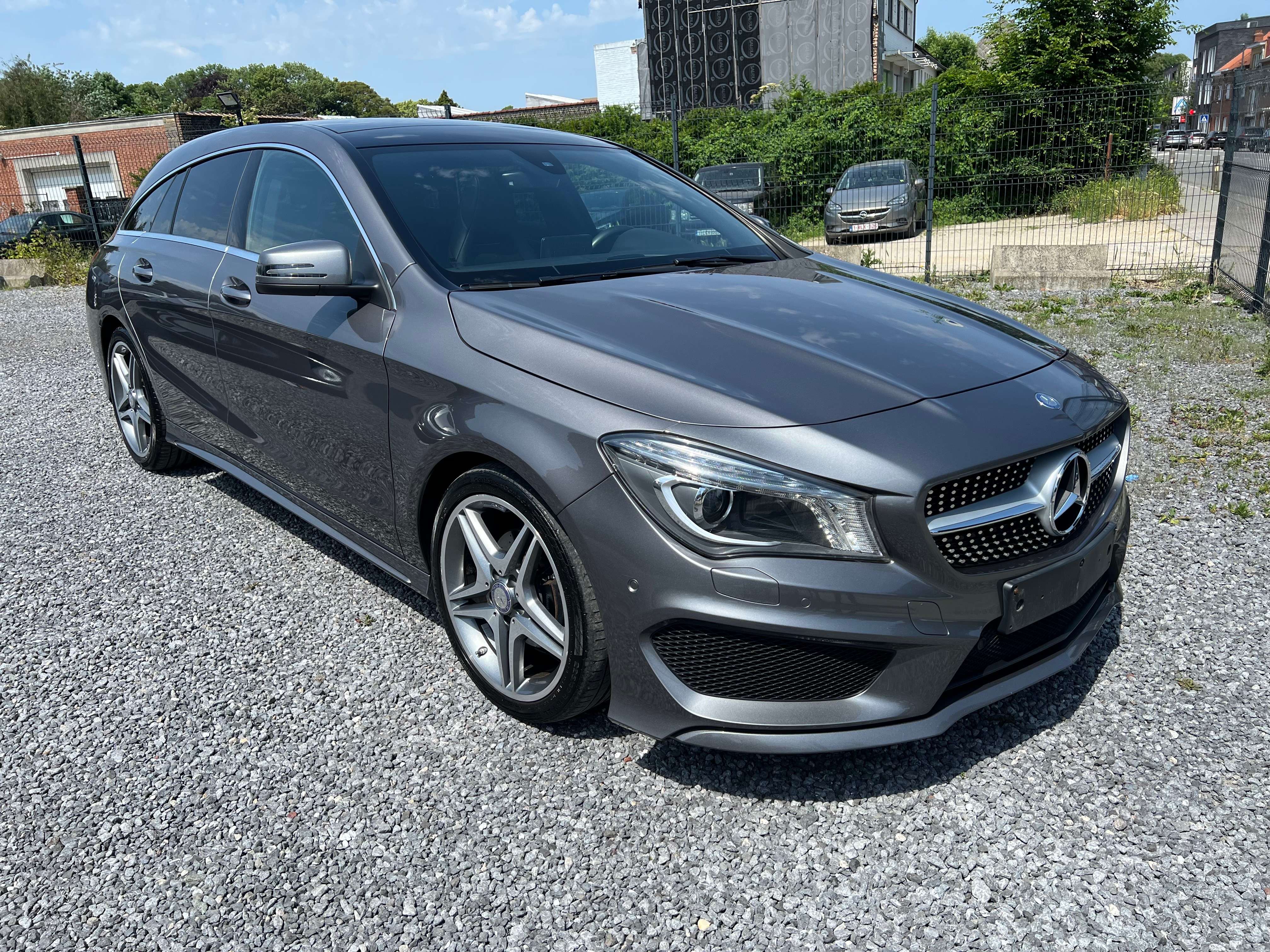 Mercedes-Benz CLA 200 CLA 200 d AMG SHOOTING BREAK,Garantie 1 An.