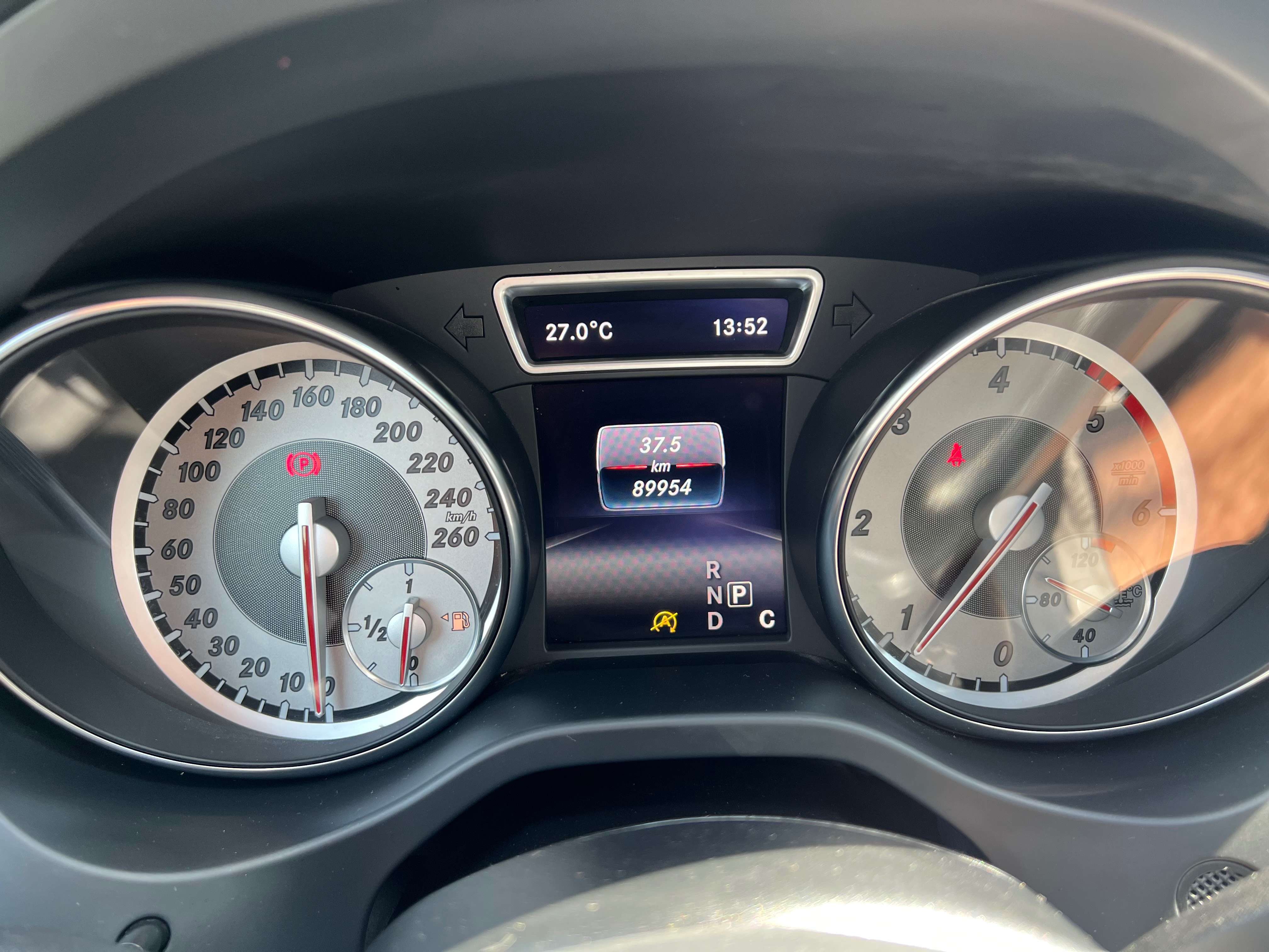 Mercedes-Benz CLA 200 CLA 200 d AMG SHOOTING BREAK,Garantie 1 An.
