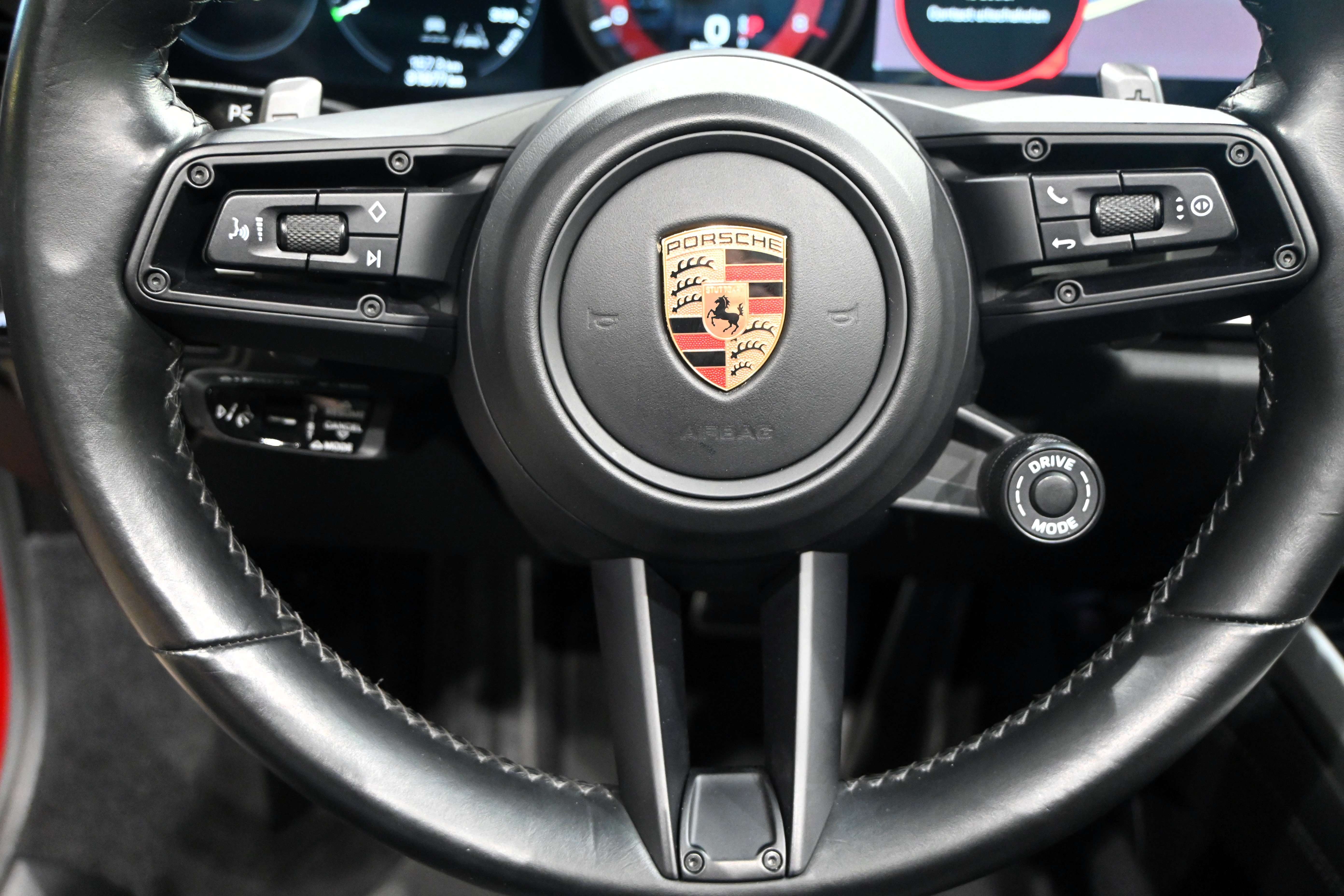 Porsche 992 911 Carrera 4S Cabriolet *360°/CHRONO/BOSE/ACC*