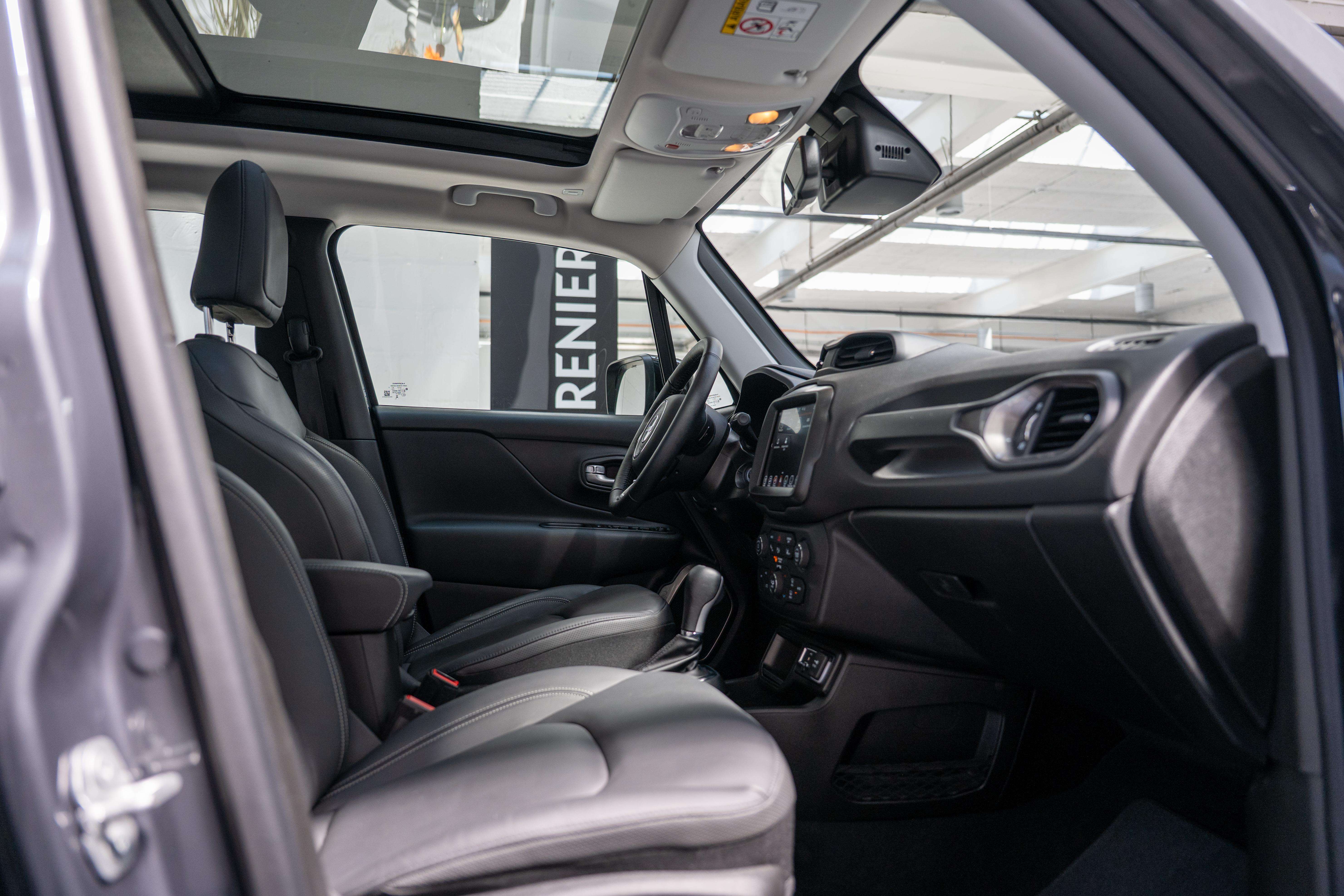Jeep Renegade 1.5 T4 MHEV Hybrid - Toit ouvrant - Cuir Garantie
