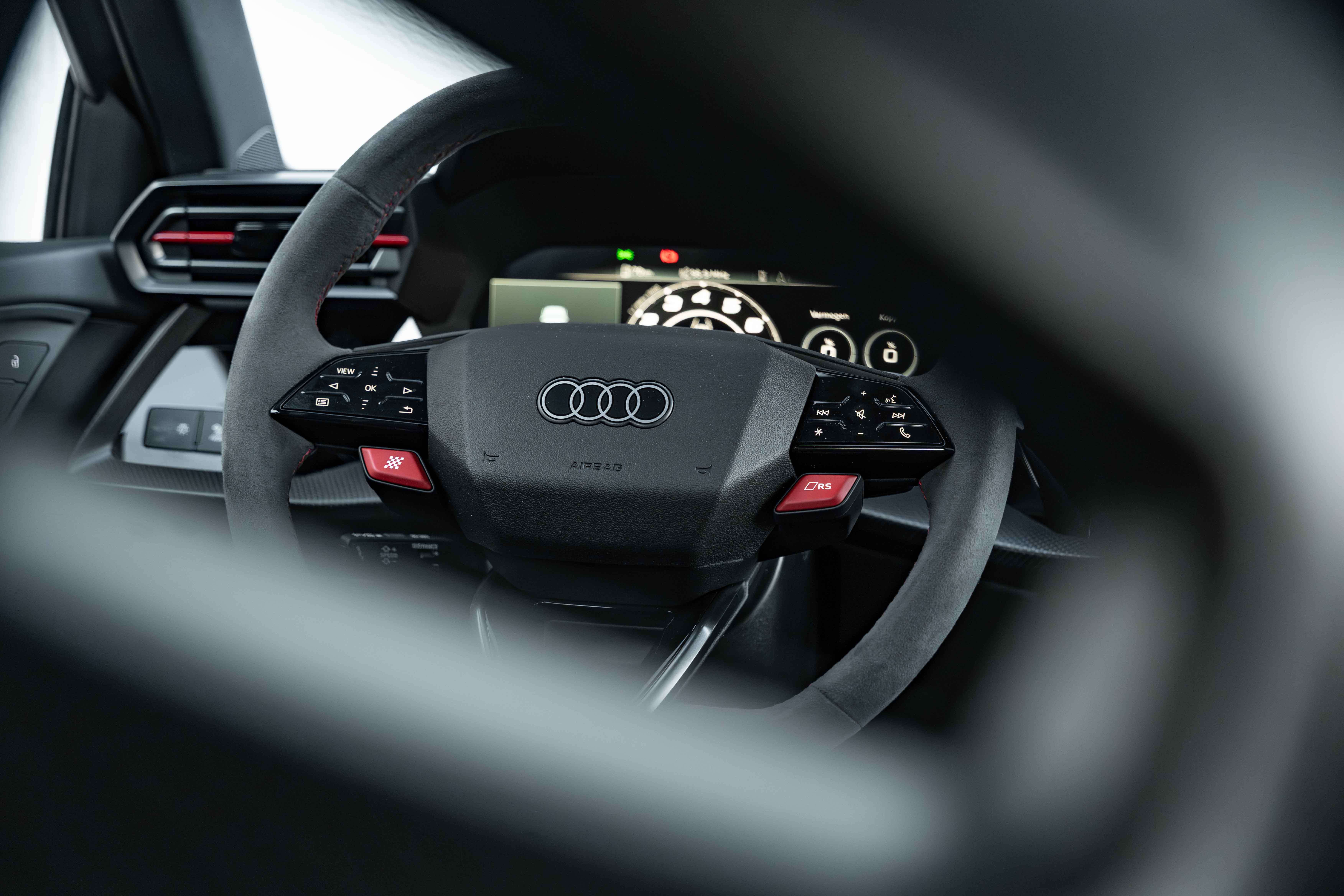 Audi RS3 Sportback 2.5 TFSI MATRIX/PANO/BUCKETSEATS/19"/SONOS/ACC/360°