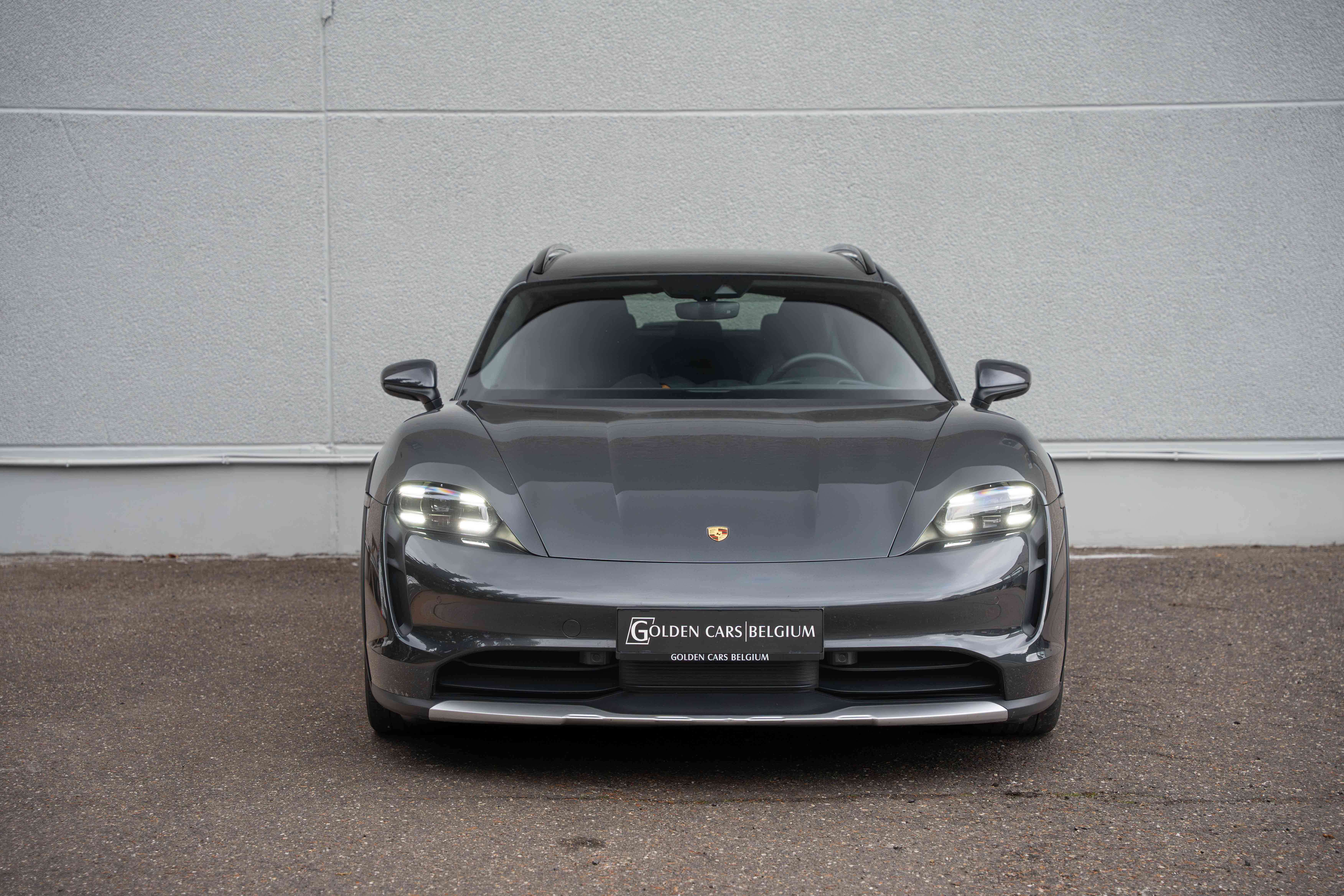 Porsche Taycan 4 Cross Turismo SOH94%/PANODAK/21'/BOSE/LUCHTV/MEMORY/CARPLAY/LANE