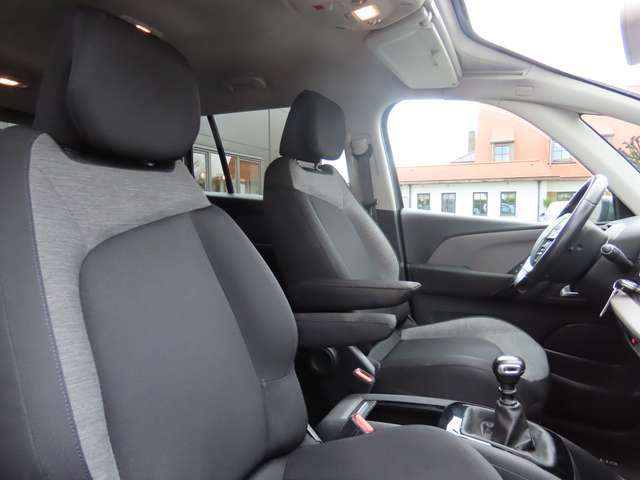 Citroen C4 SpaceTourer C4 Spacetourer 1.5 BlueHDi   7pl  9000eur NETTO