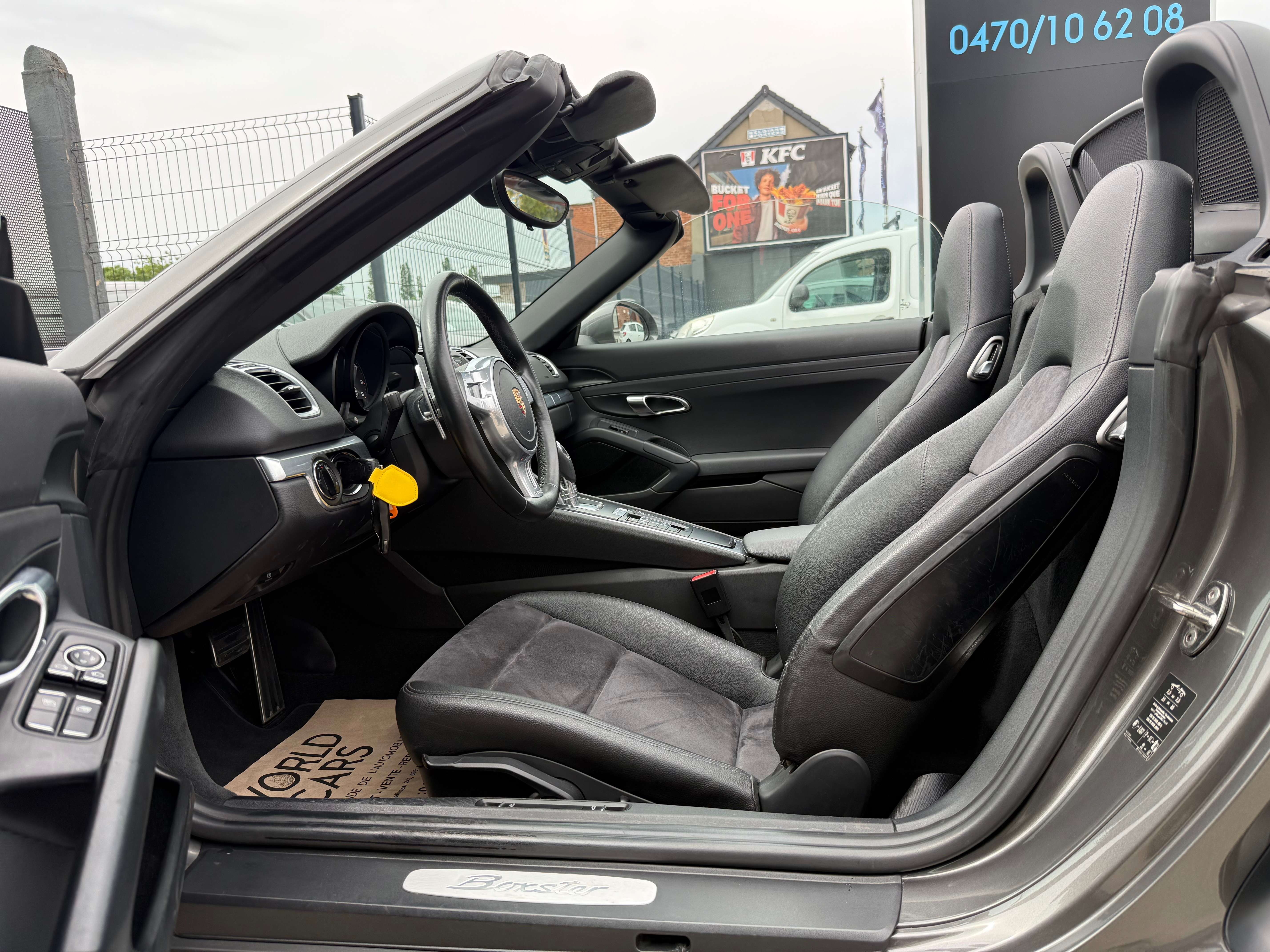 Porsche Boxster Boxster 2.7i PDK / NAVIGATION/ CRUISE/ ALCANTARA/ CARNET COMPLET/ GARANTIE 12 MOIS