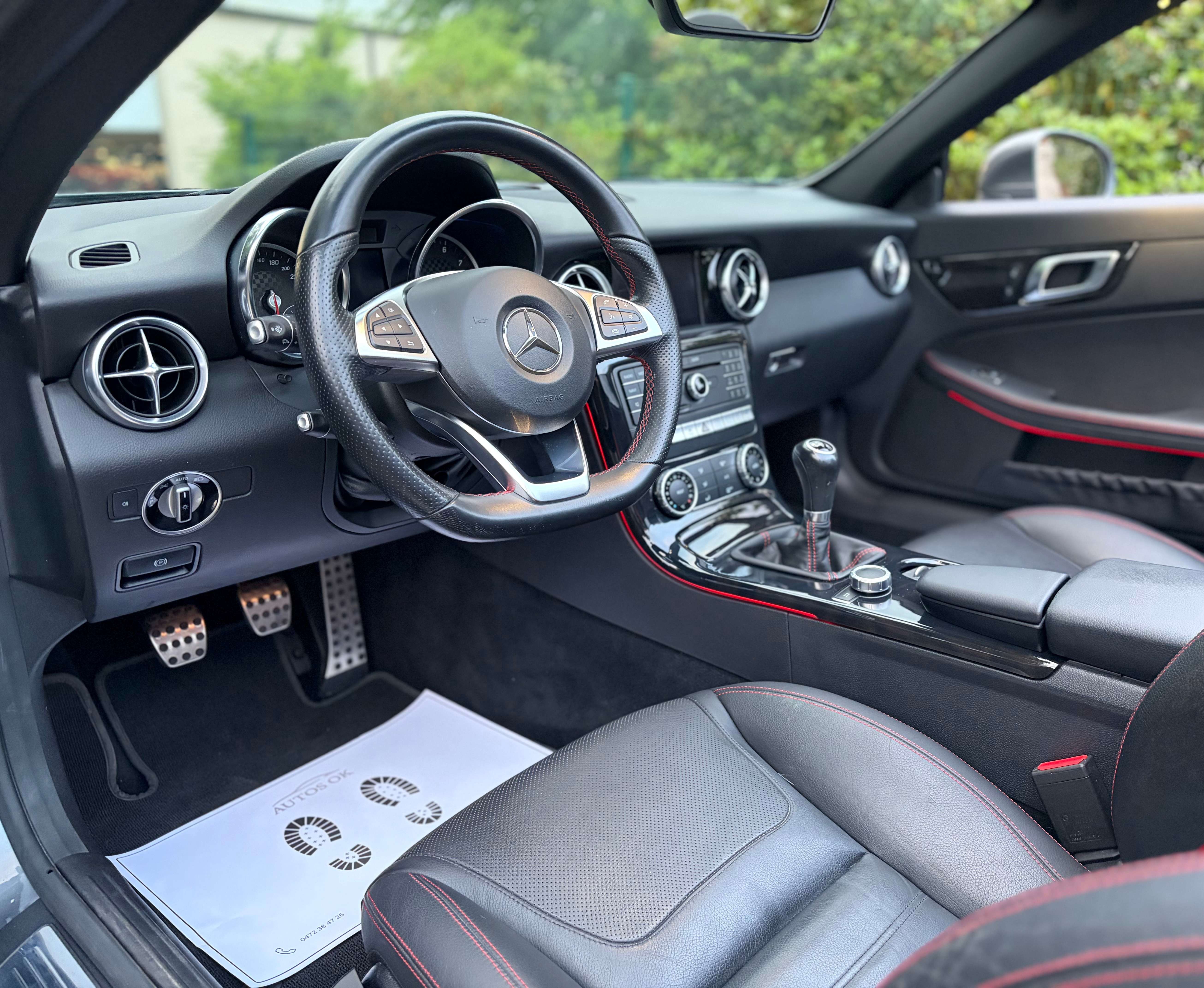 Mercedes-Benz SLC 180 Pack Amg Cabrio Pano dak ### 58000 Km ###