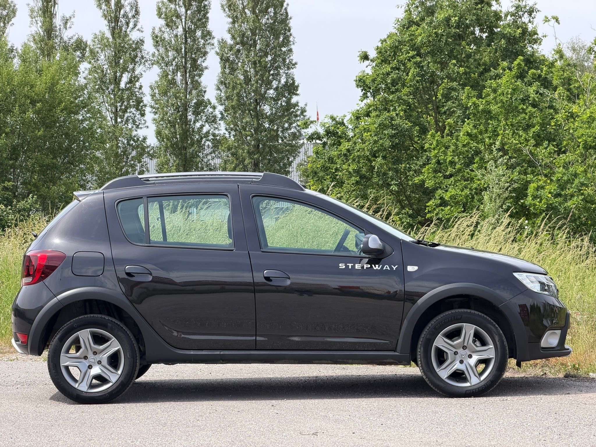 Dacia Sandero Stepway Plus (EU6.2) • ETAT NEUF • GARANTIE 1AN