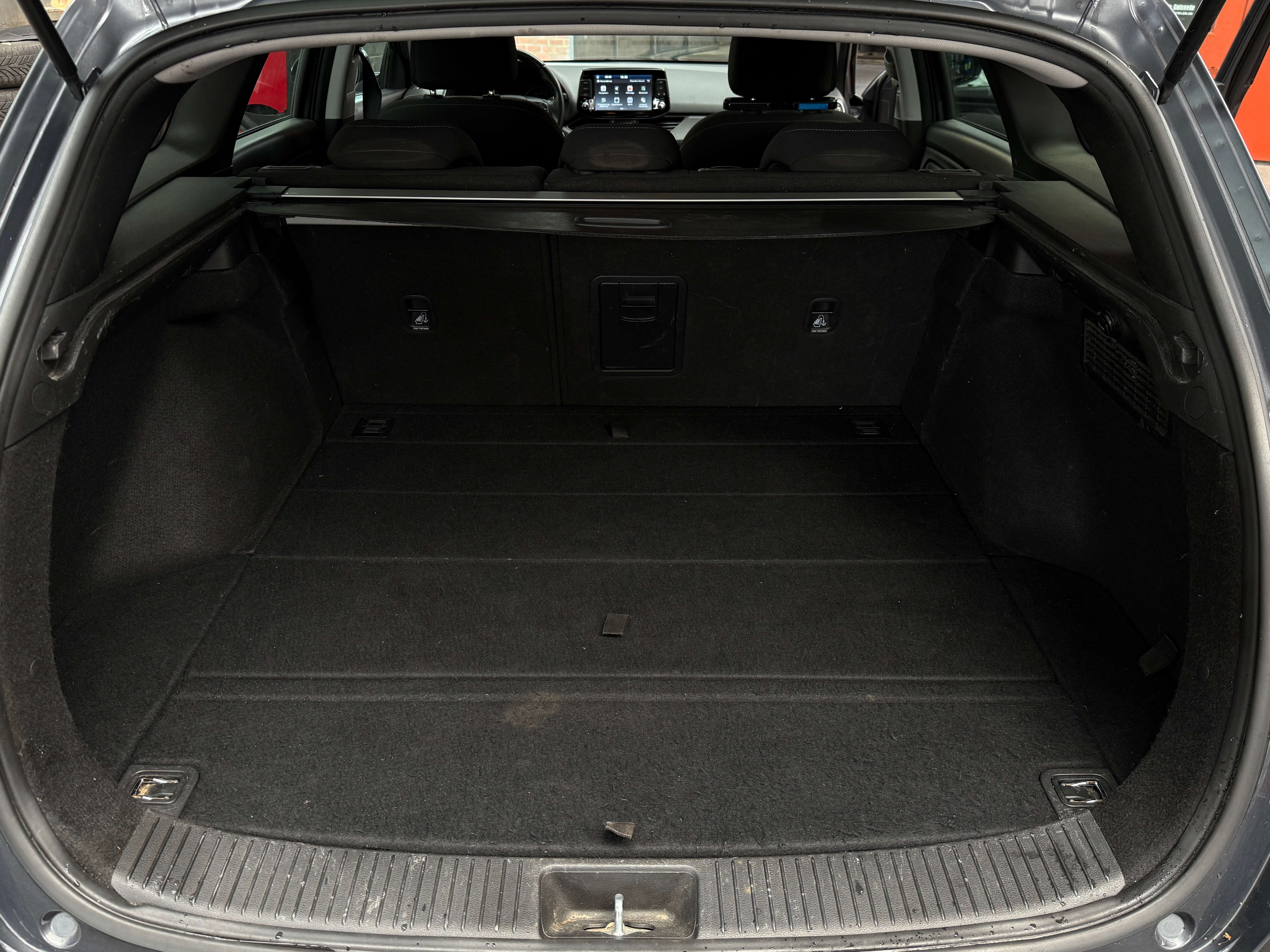 Hyundai i30 i30 SW 1.6 CRDi Twist ! MARCHAND - EXPORT !