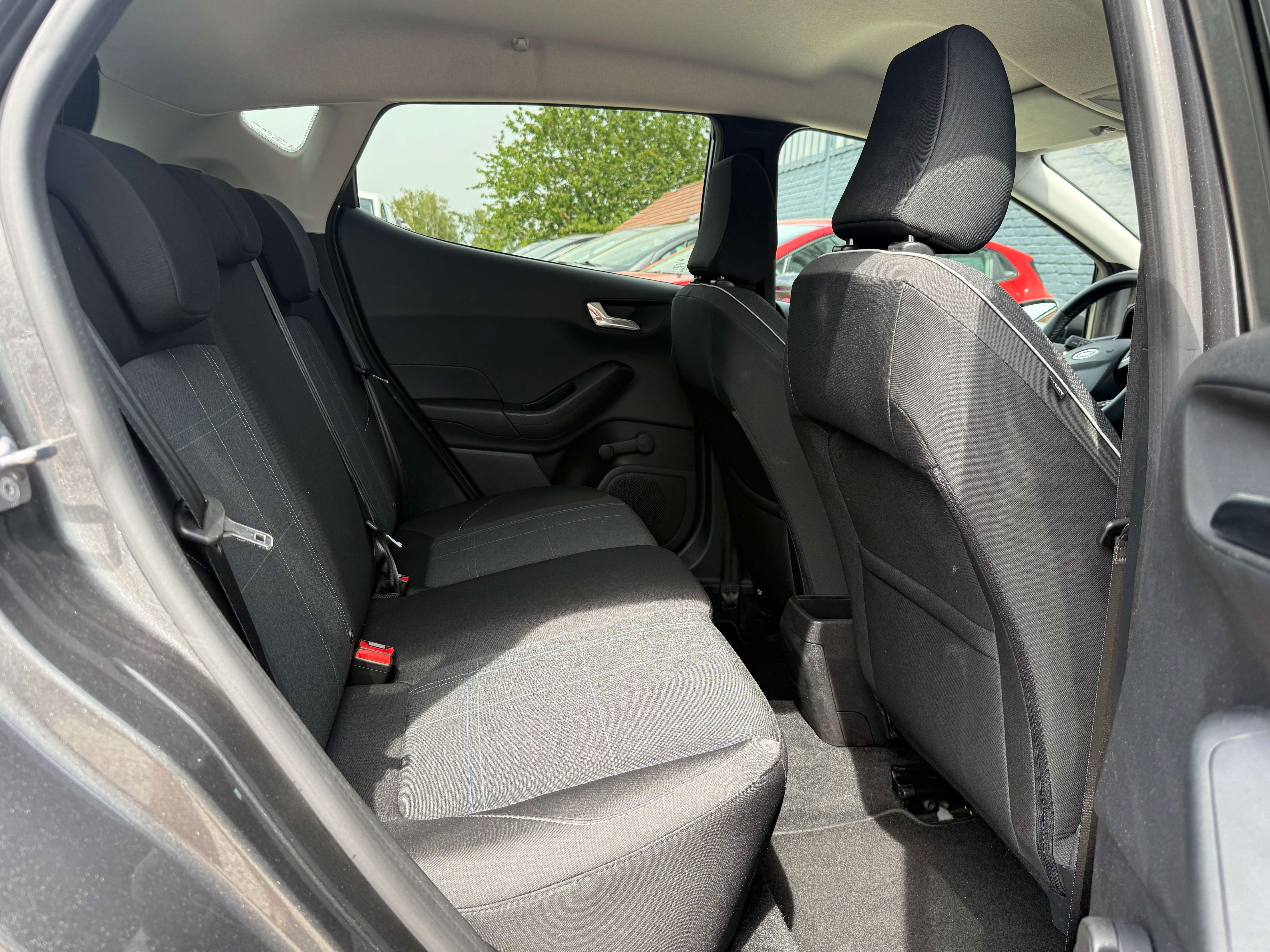 Ford Fiesta Fiesta 1.0i 101cv Trend | Boite AUTOMATIQUE |