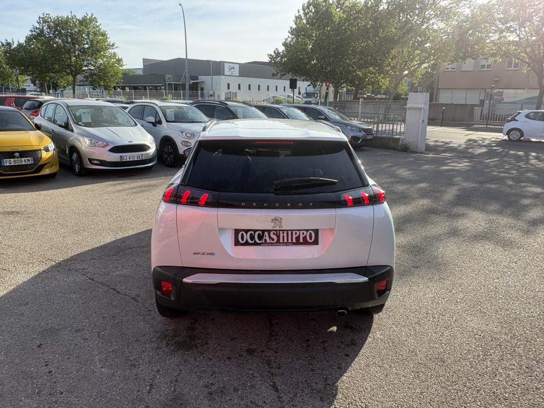 Peugeot 2008 BLUEHDI 130CV ROAD TRIP BOITE AUTOMATIQUE